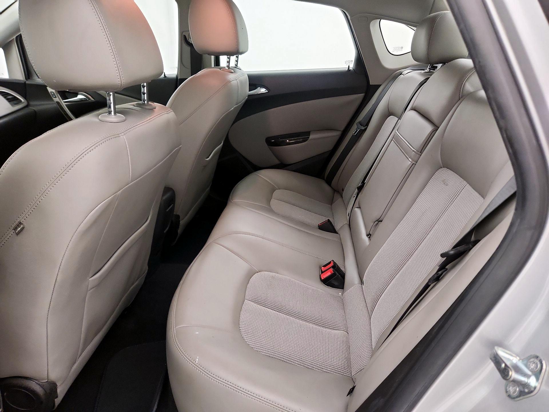 Thumbnail: 2016 Buick Verano - 19