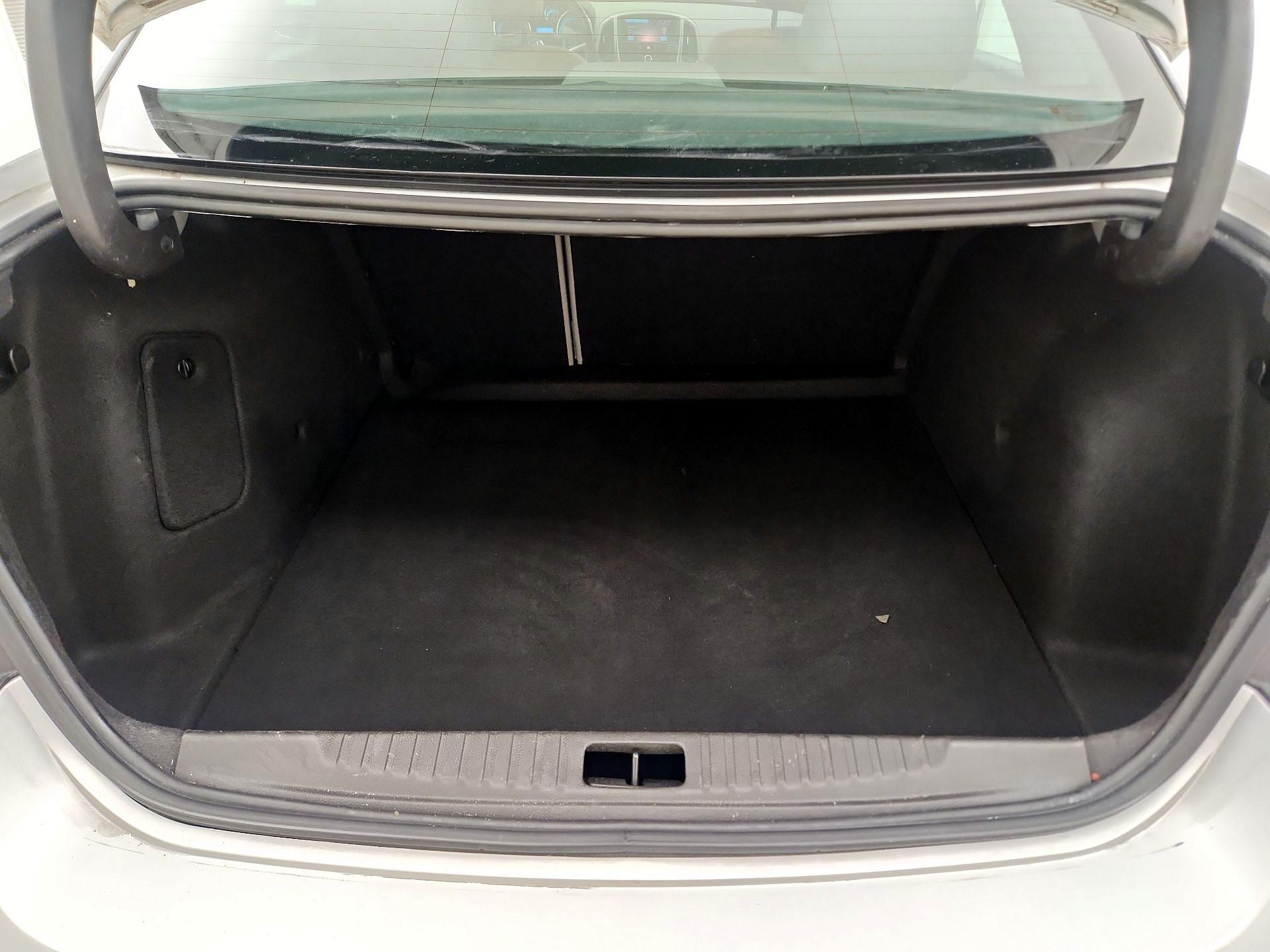 Thumbnail: 2016 Buick Verano - 20