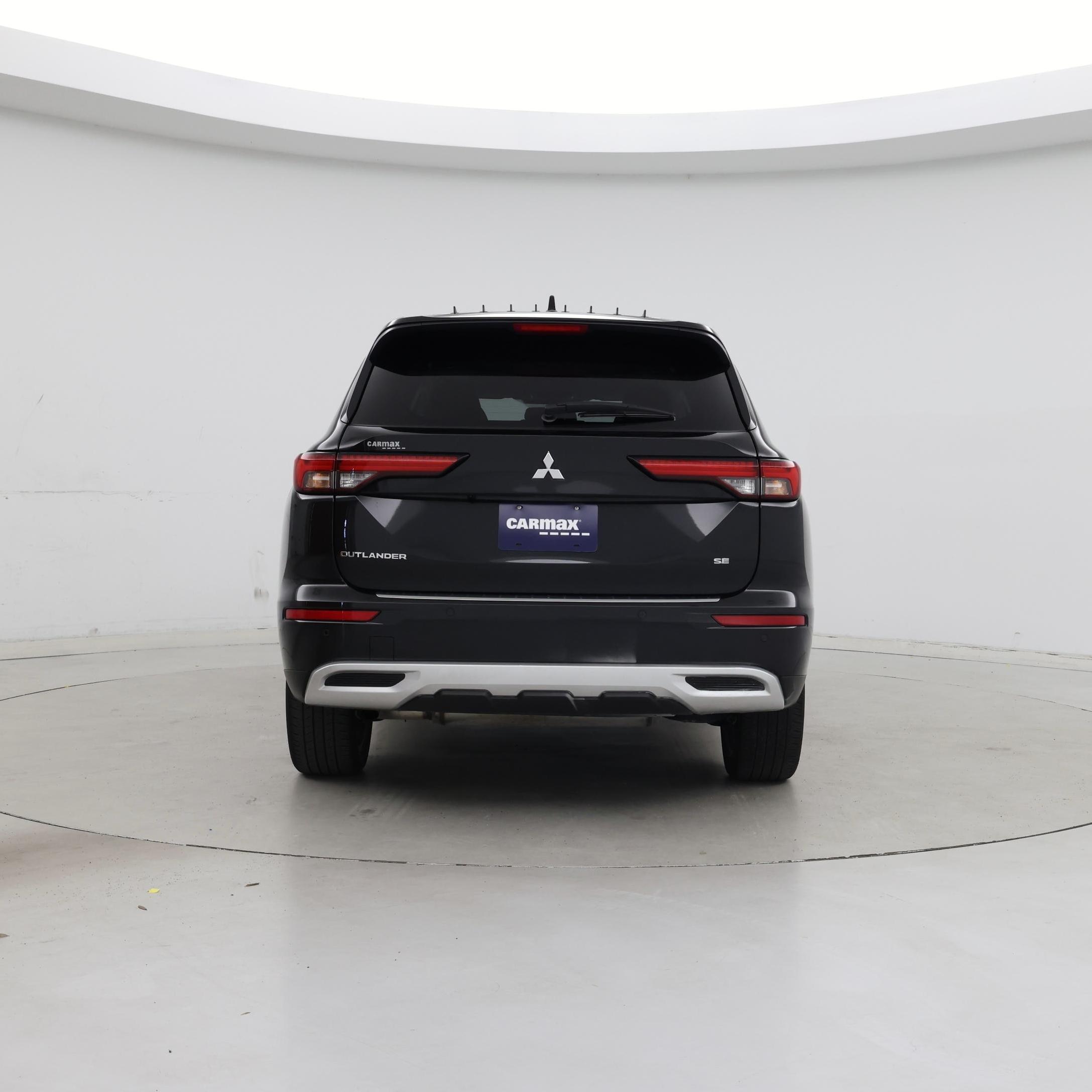 Thumbnail: 2024 Mitsubishi Outlander - 6