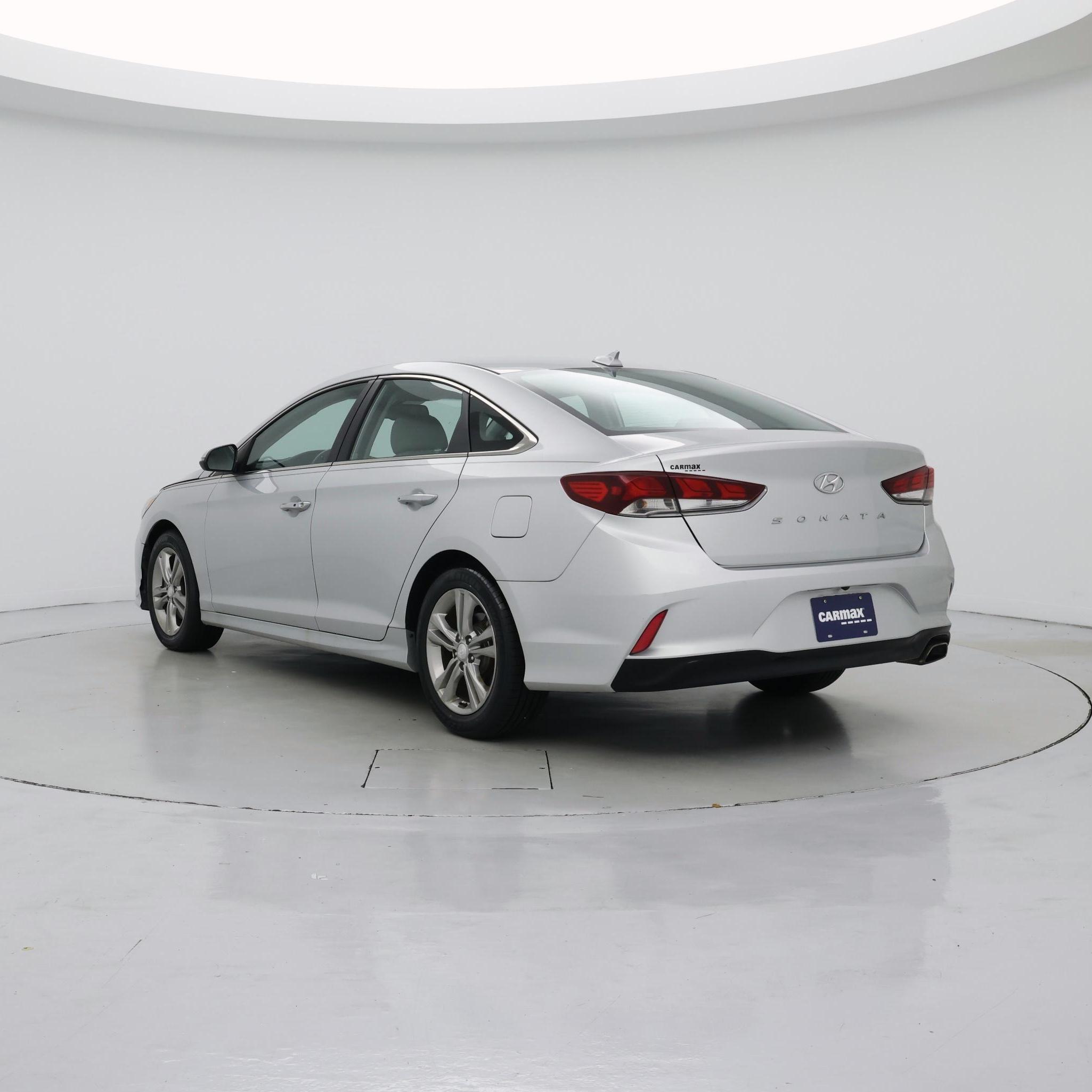 Thumbnail: 2018 Hyundai Sonata - 2