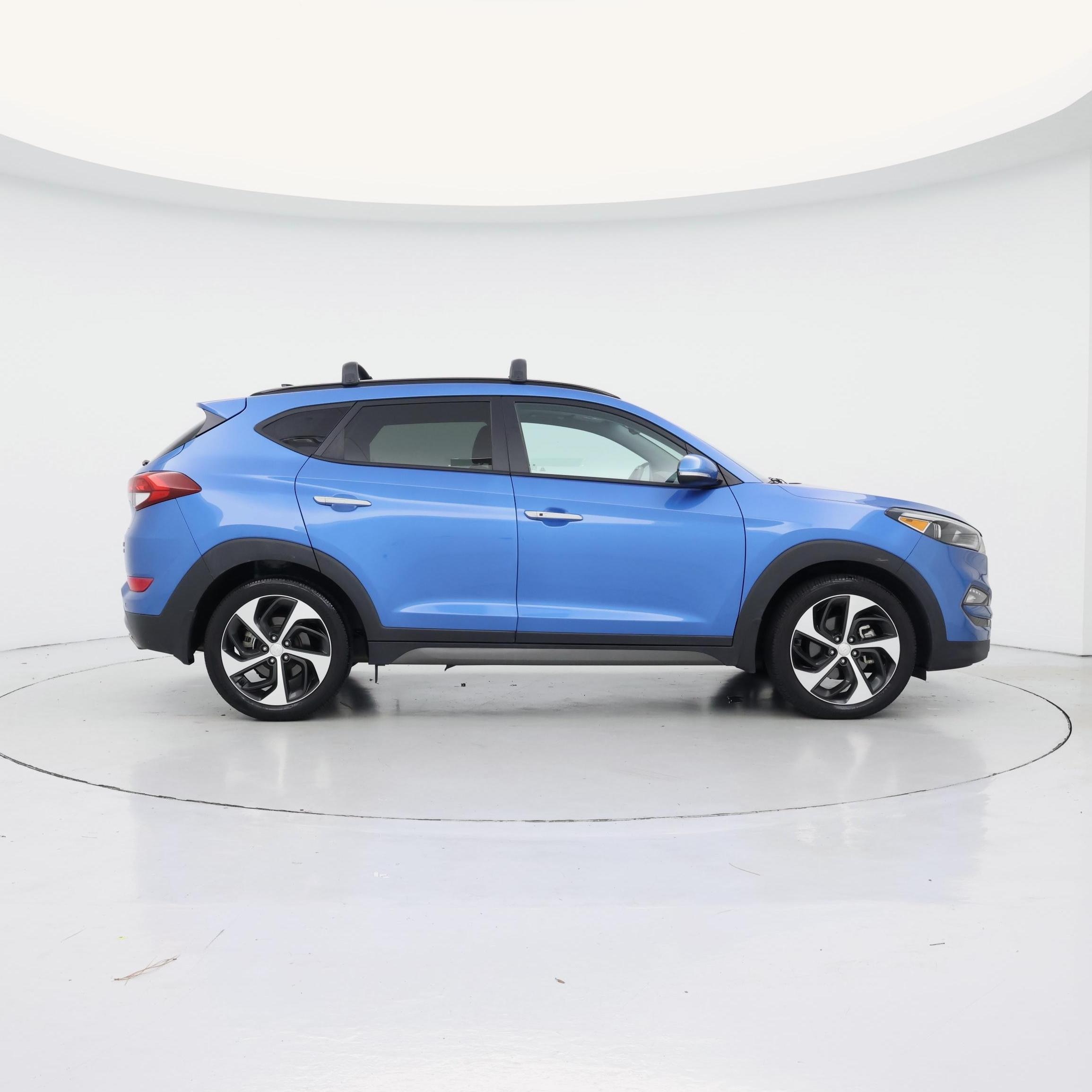 Thumbnail: 2016 Hyundai Tucson - 7