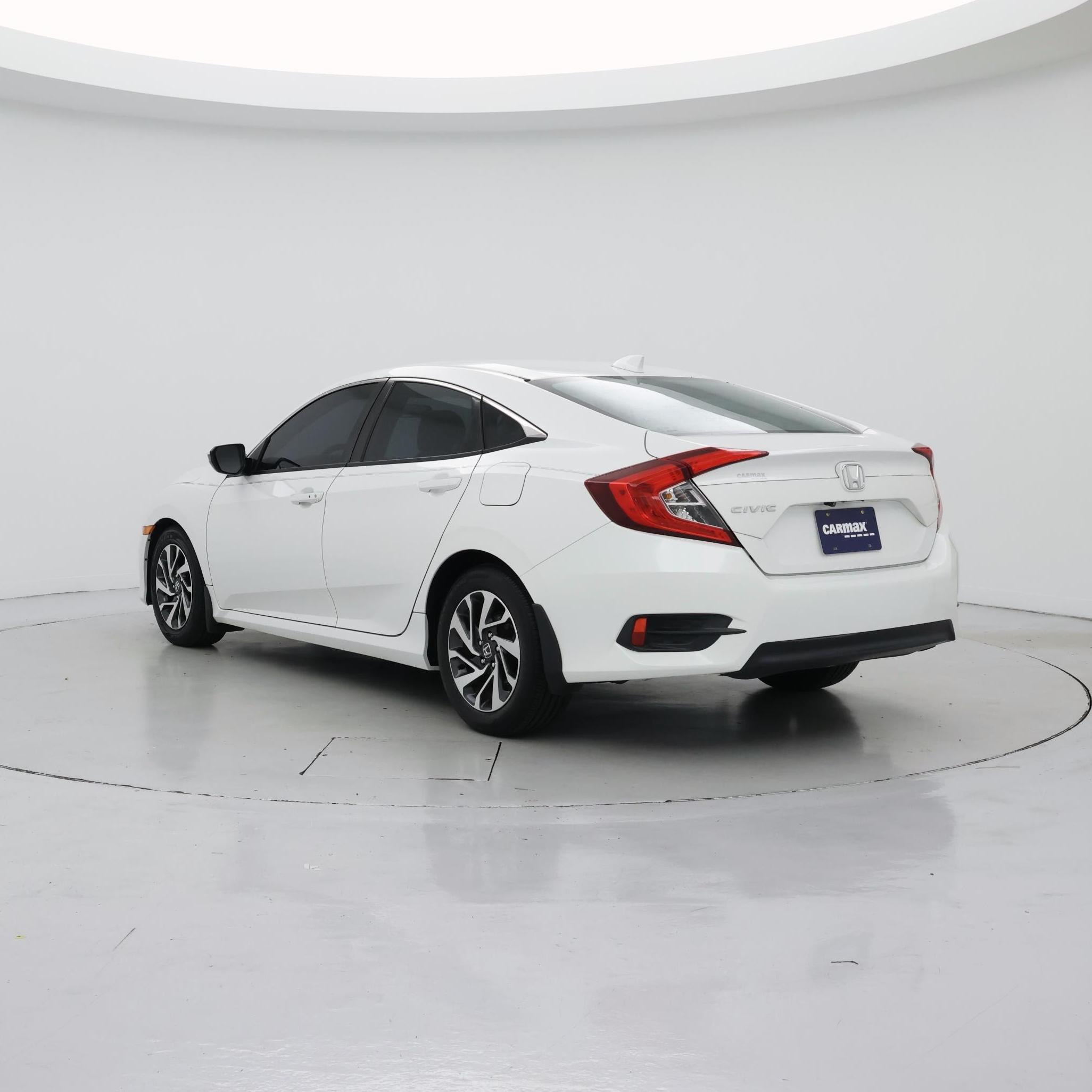 Thumbnail: 2017 Honda Civic - 2