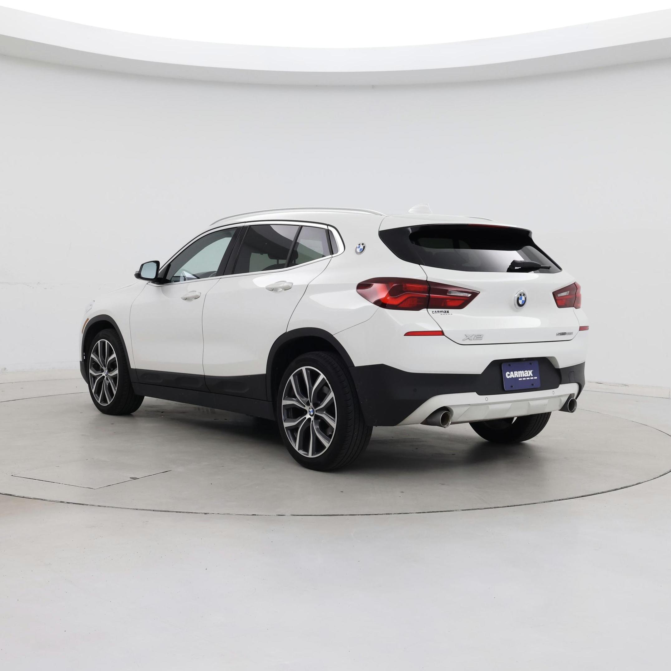 Thumbnail: 2022 BMW X2 - 2