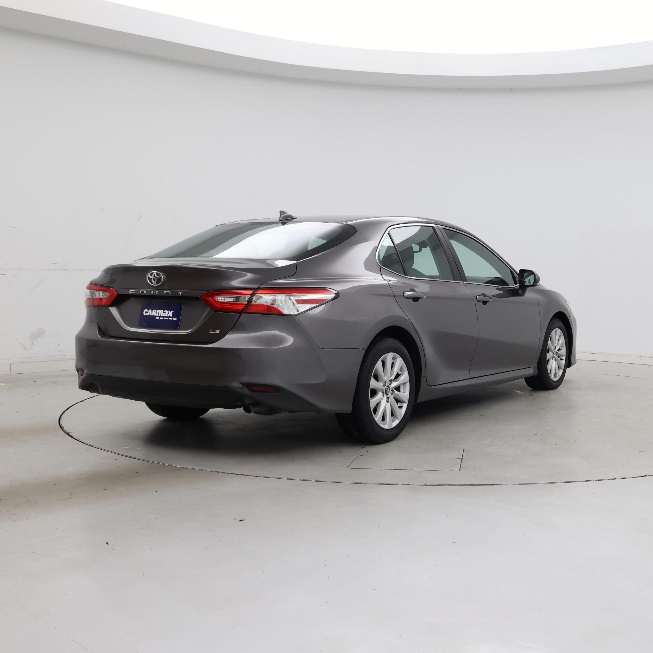 Thumbnail: 2020 Toyota Camry - 8