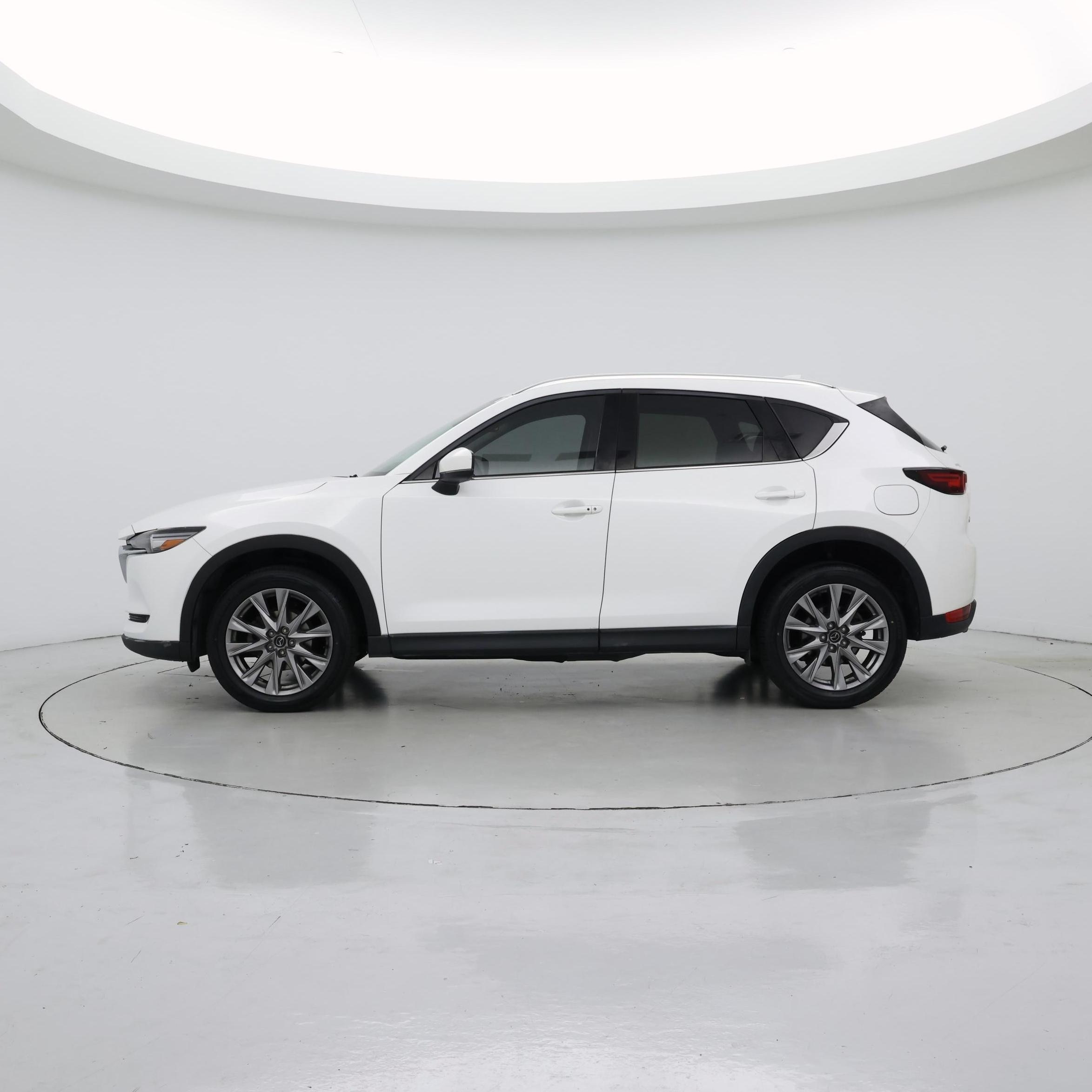 Thumbnail: 2020 Mazda CX-5 - 3