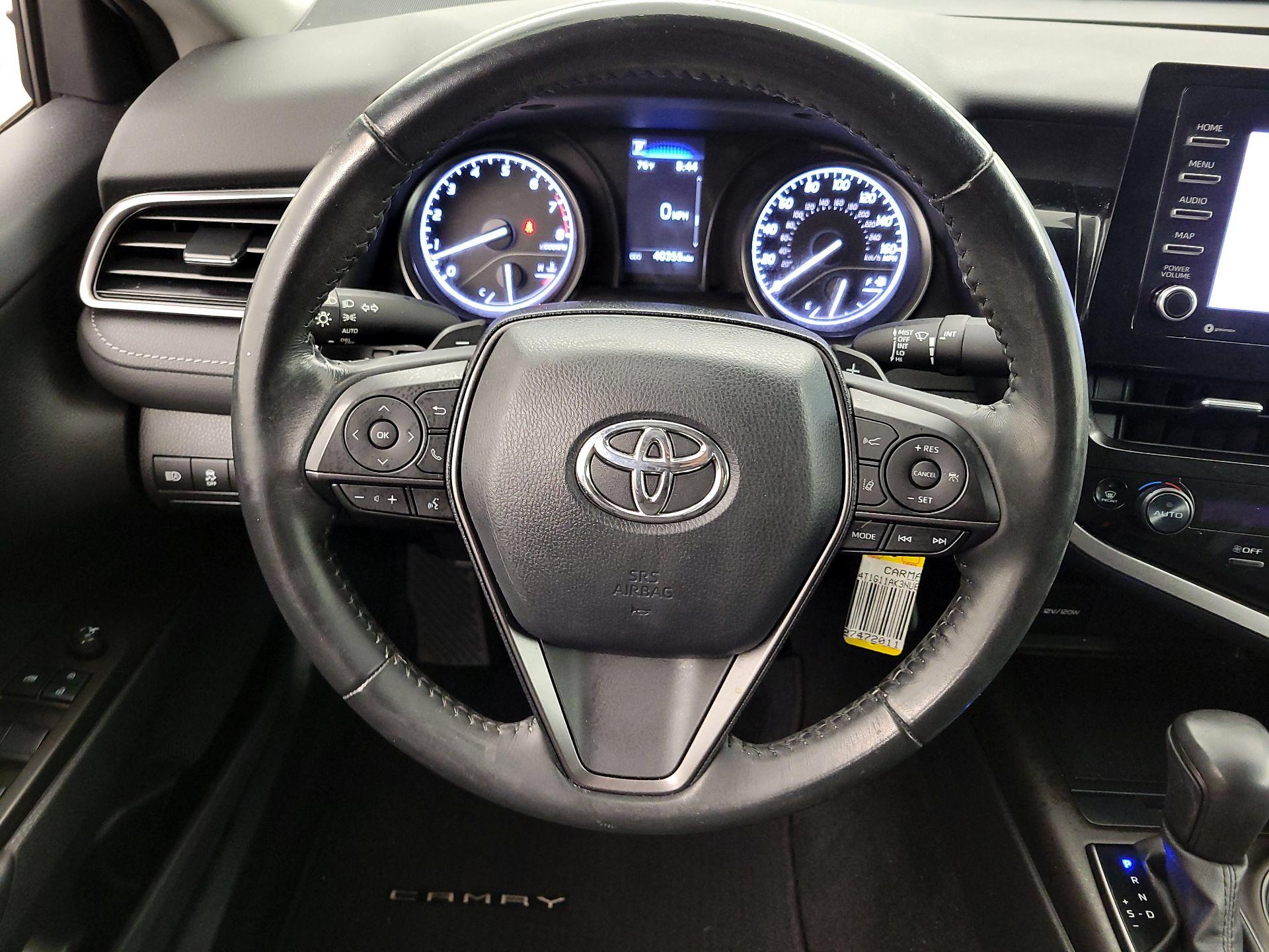 Thumbnail: 2022 Toyota Camry - 10