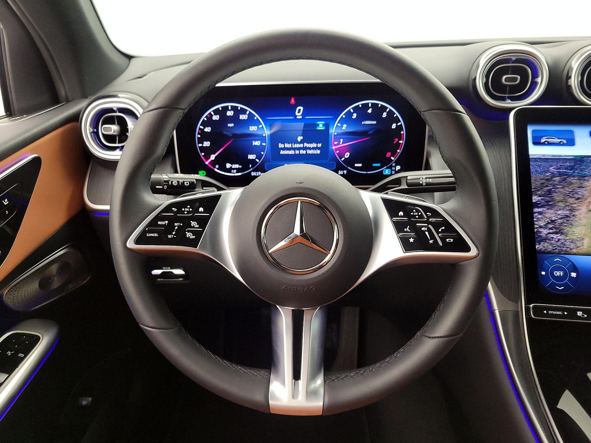 Thumbnail: 2025 Mercedes-Benz GLC - 10