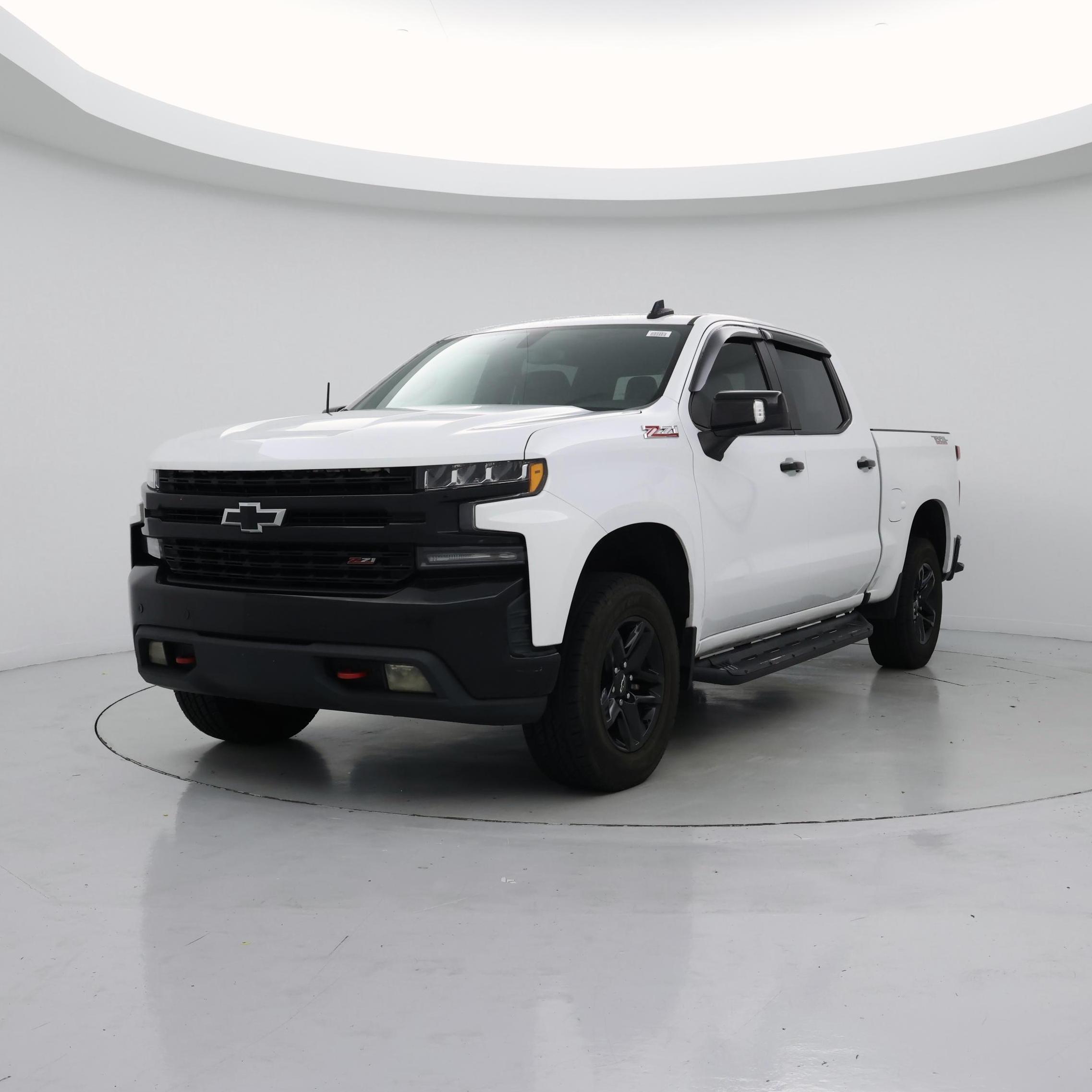 Thumbnail: 2019 Chevrolet Silverado 1500 - 4