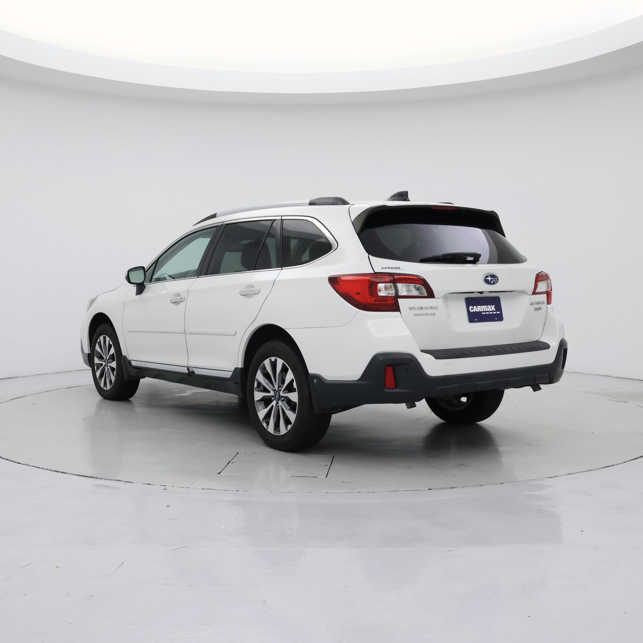 Thumbnail: 2019 Subaru Outback - 2