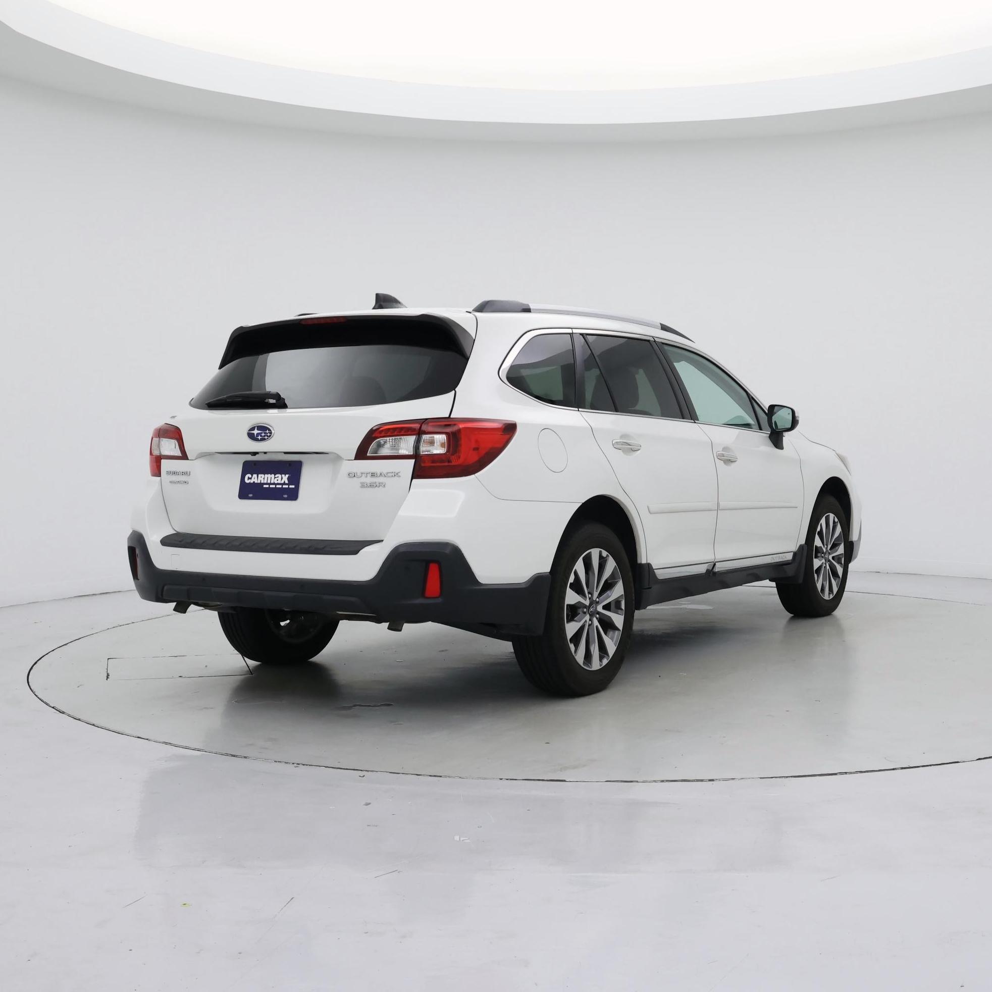 Thumbnail: 2019 Subaru Outback - 8