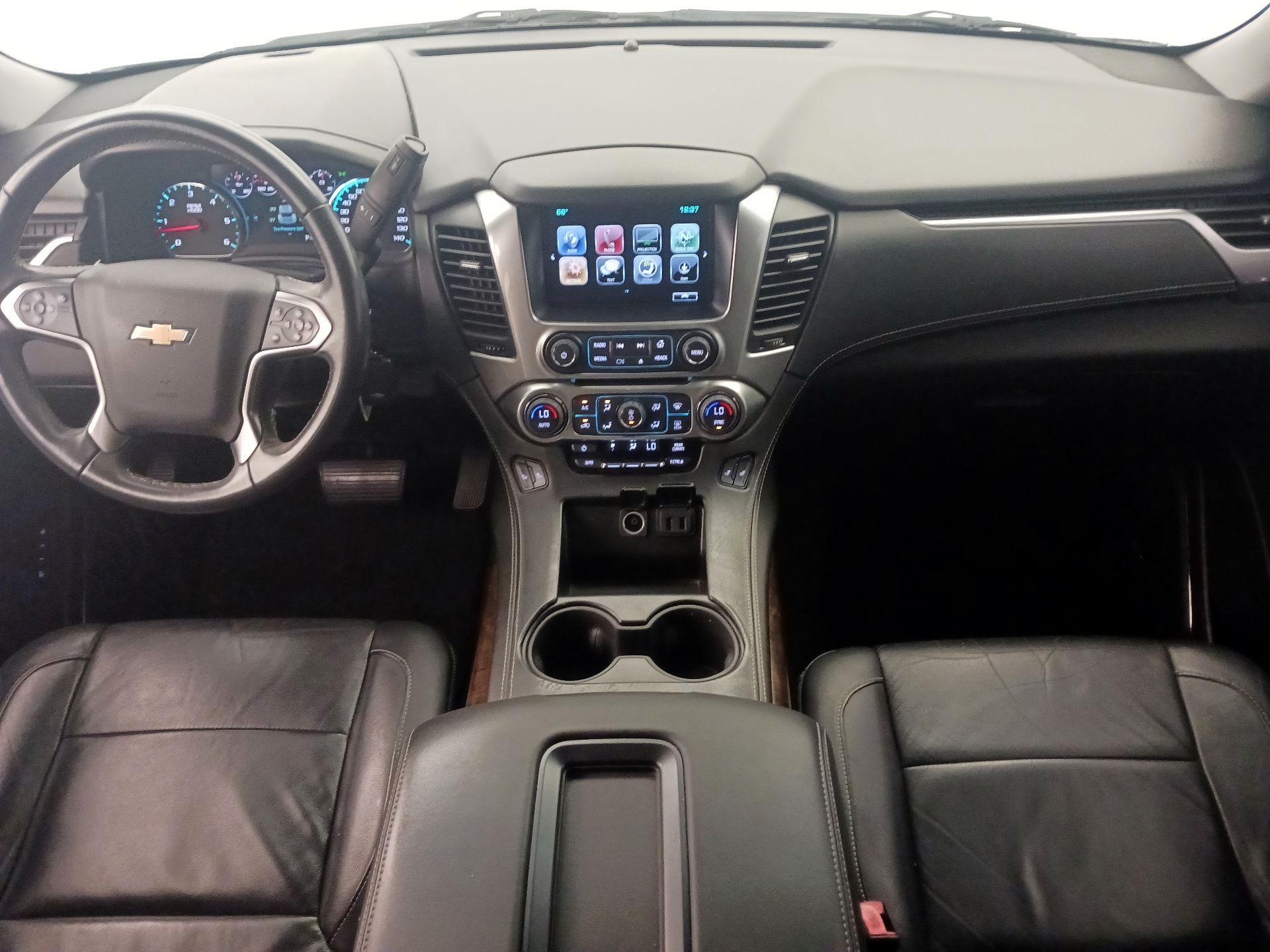 Thumbnail: 2017 Chevrolet Tahoe - 9