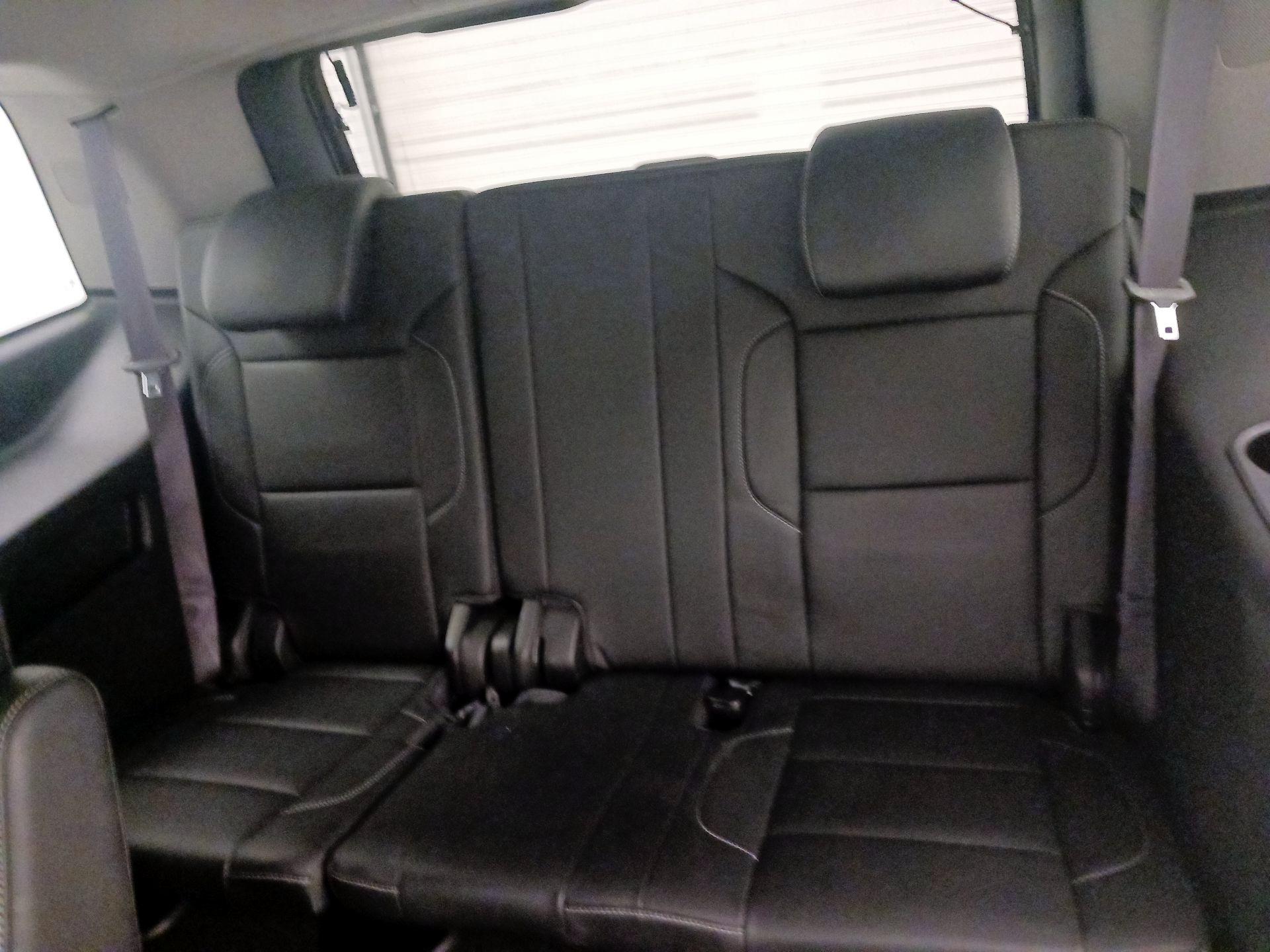 Thumbnail: 2017 Chevrolet Tahoe - 20