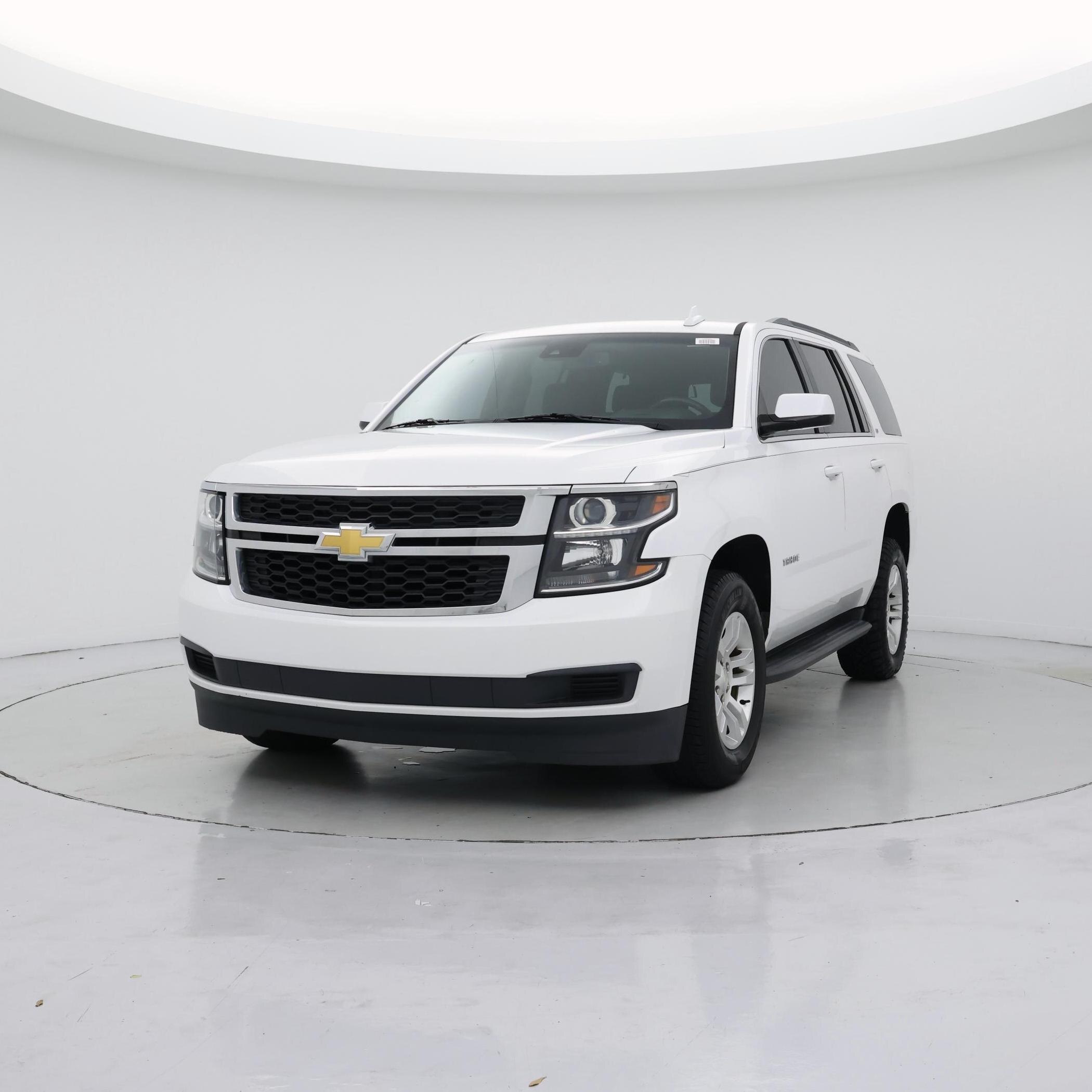 Thumbnail: 2017 Chevrolet Tahoe - 4
