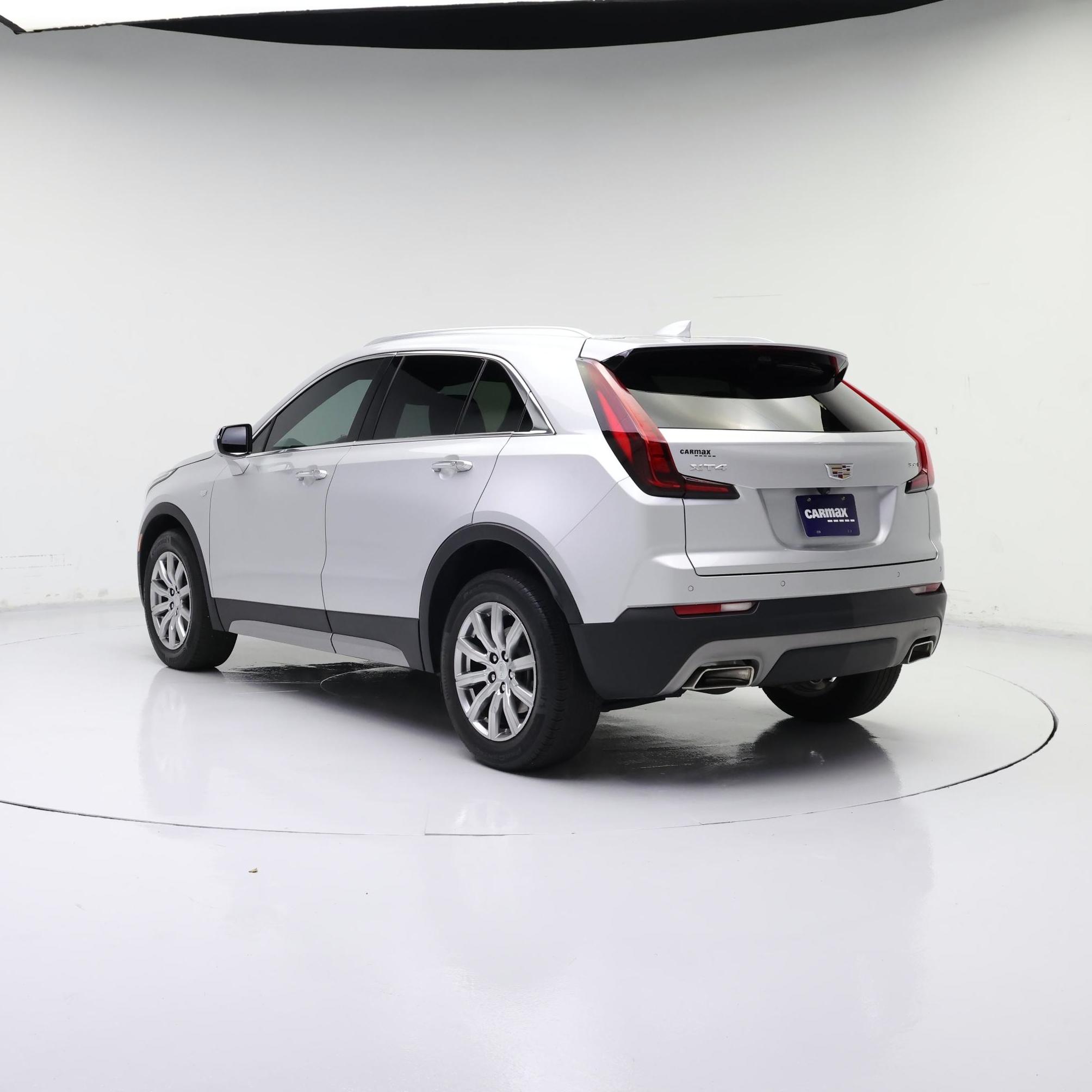 Thumbnail: 2022 Cadillac XT4 - 2