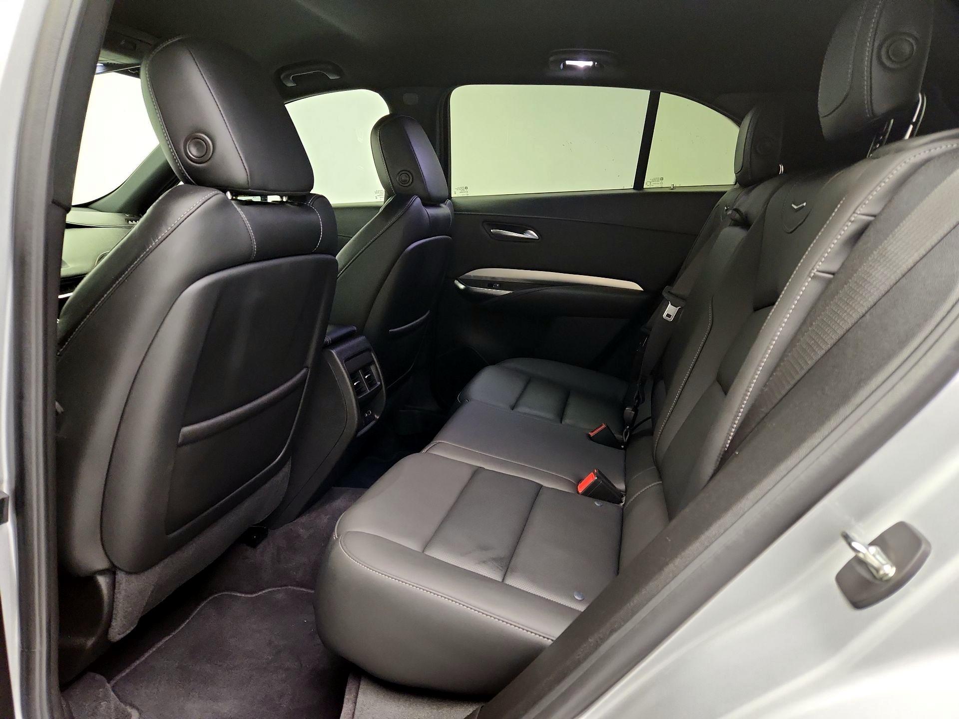 Thumbnail: 2022 Cadillac XT4 - 19