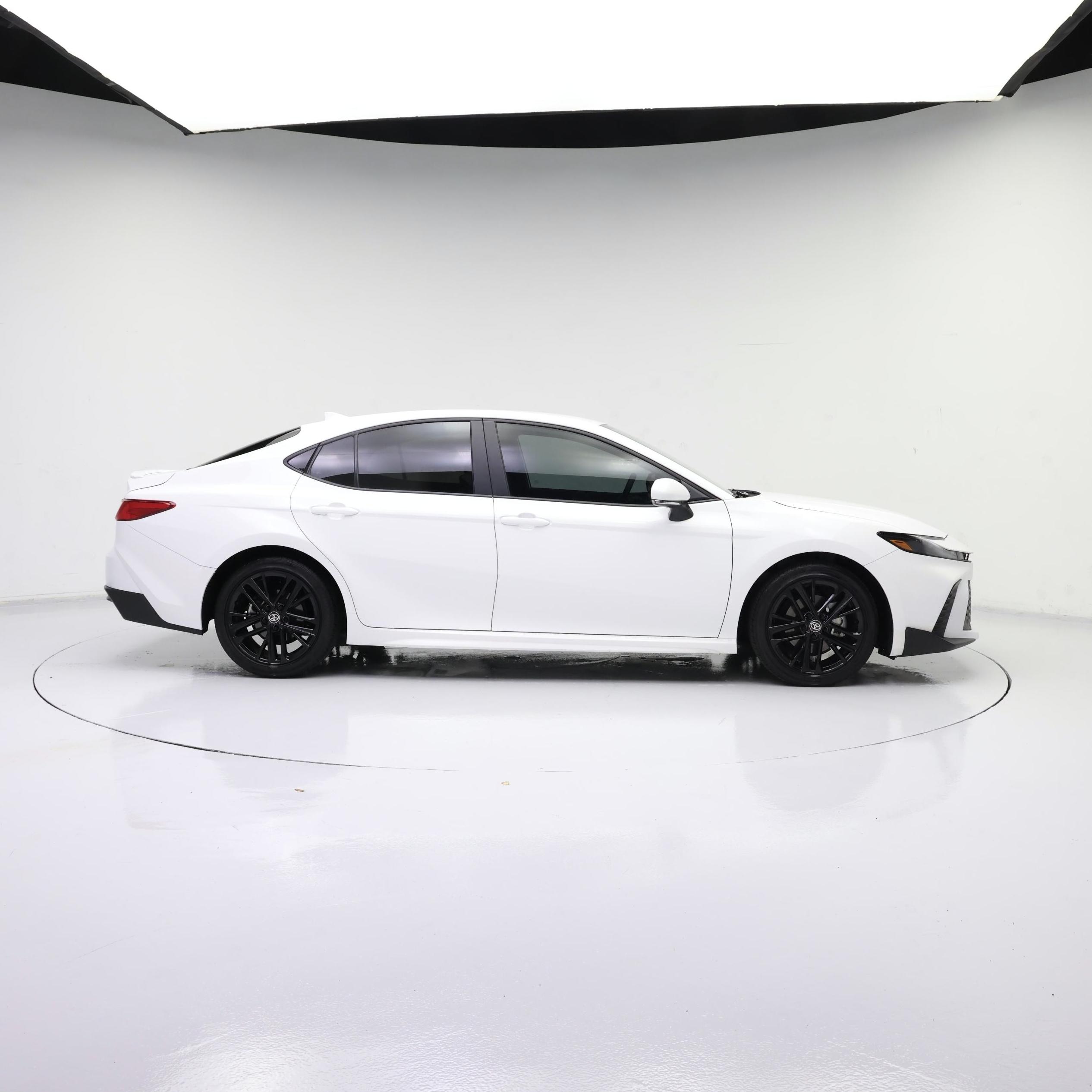 Thumbnail: 2025 Toyota Camry - 7