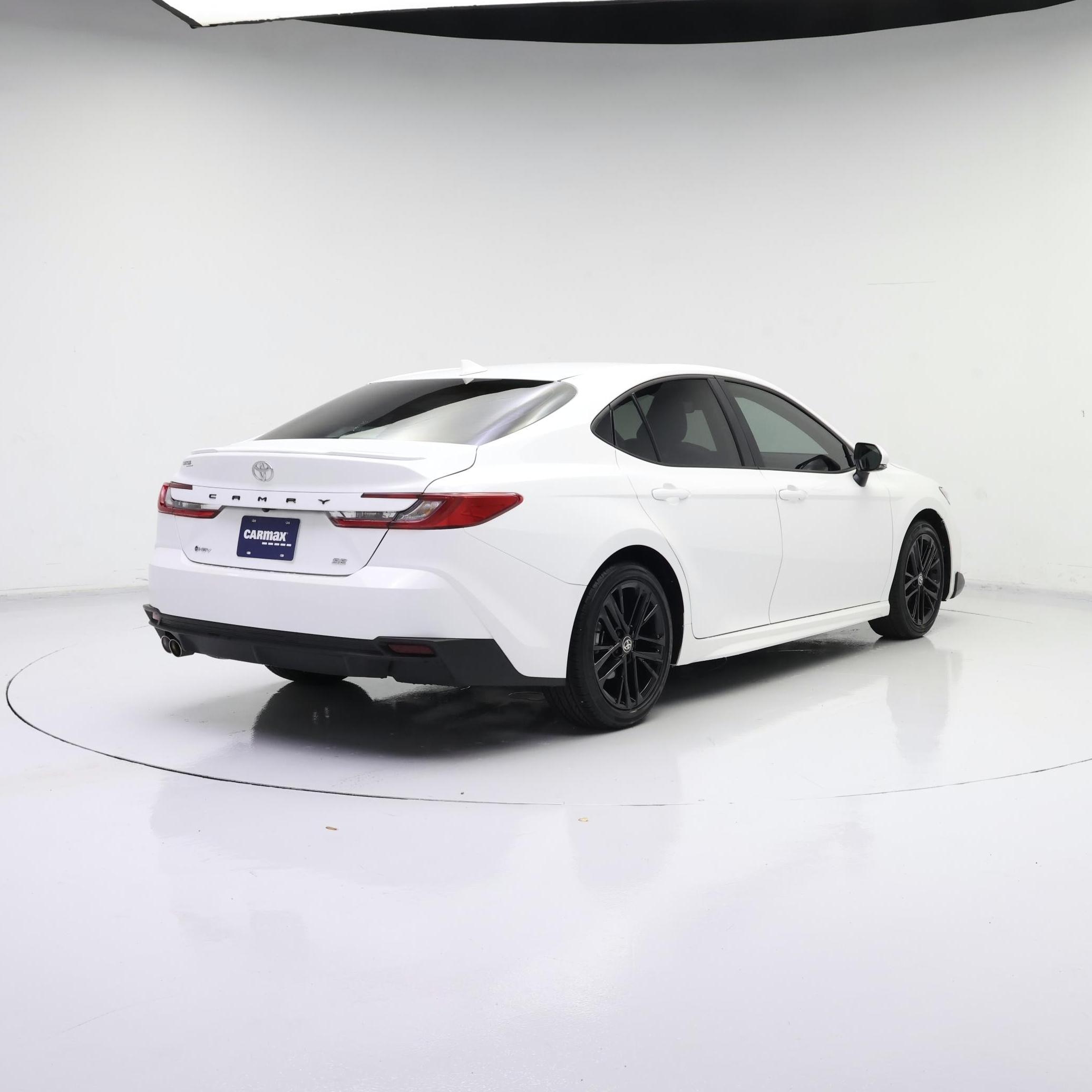 Thumbnail: 2025 Toyota Camry - 8