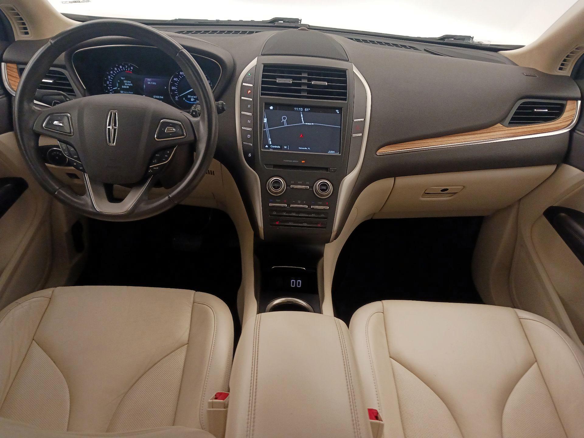 Thumbnail: 2016 Lincoln MKC - 9