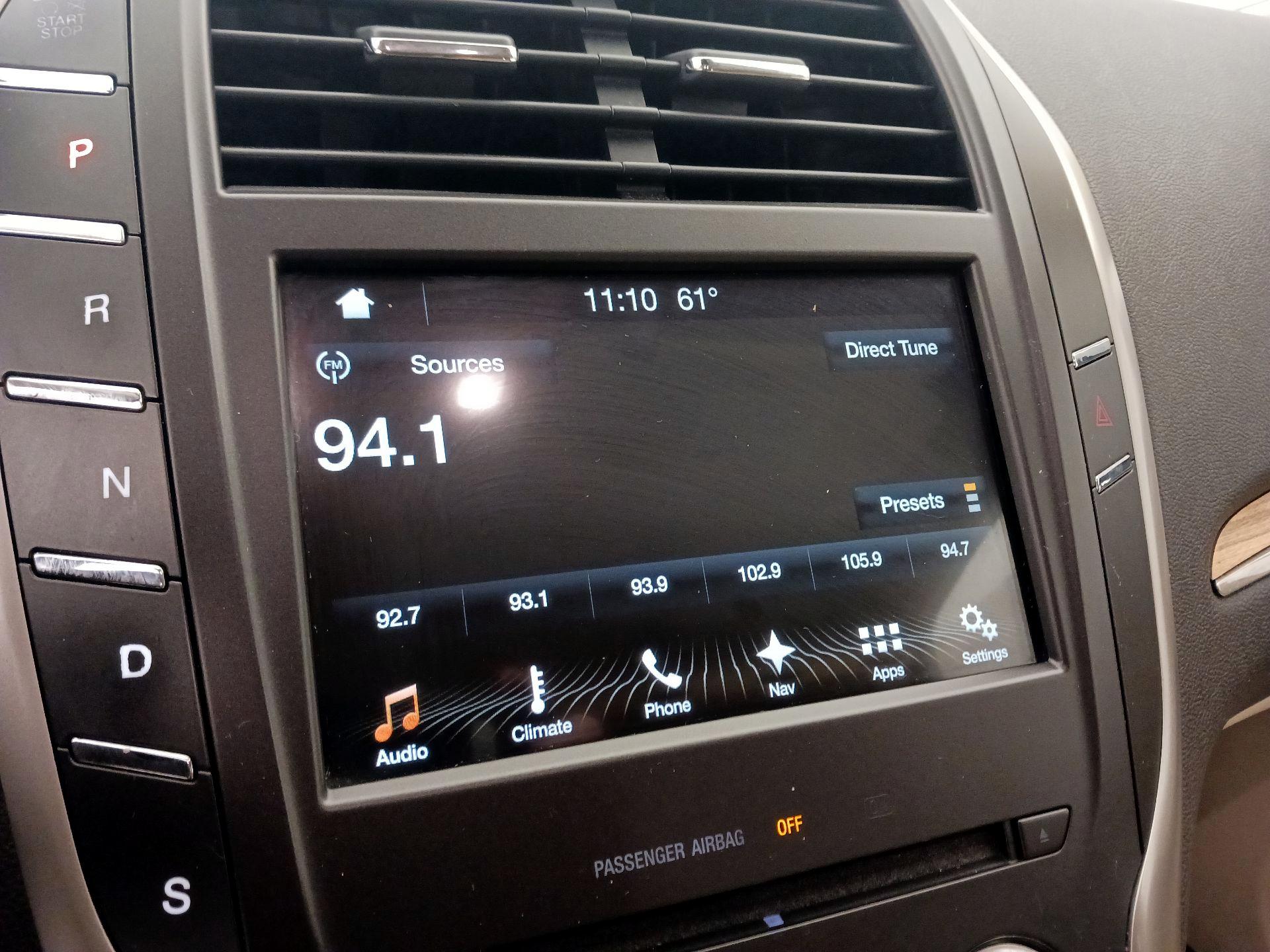 Thumbnail: 2016 Lincoln MKC - 16