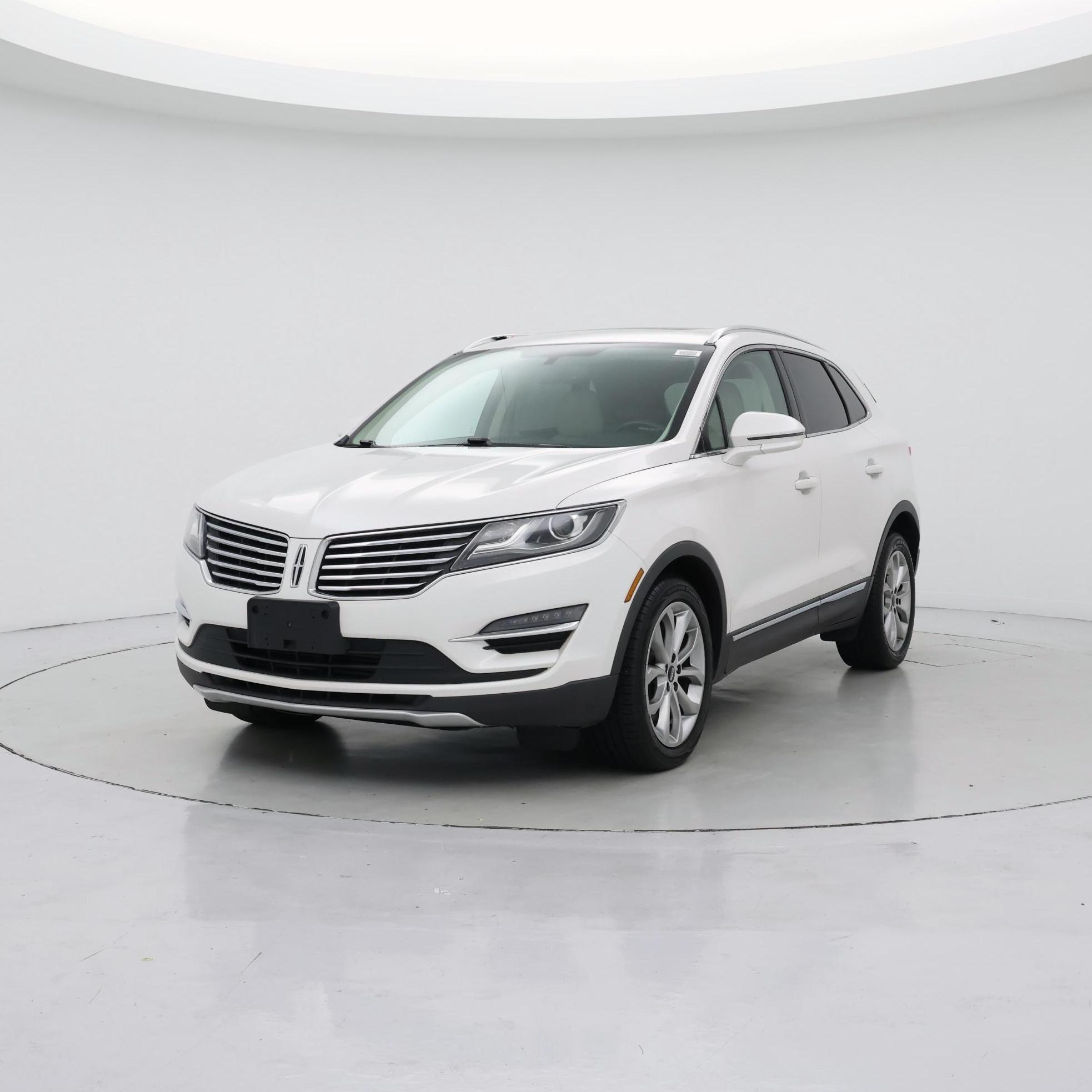 Thumbnail: 2016 Lincoln MKC - 4