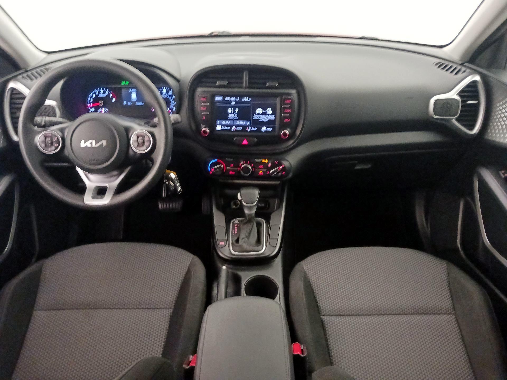 Thumbnail: 2022 Kia Soul - 9