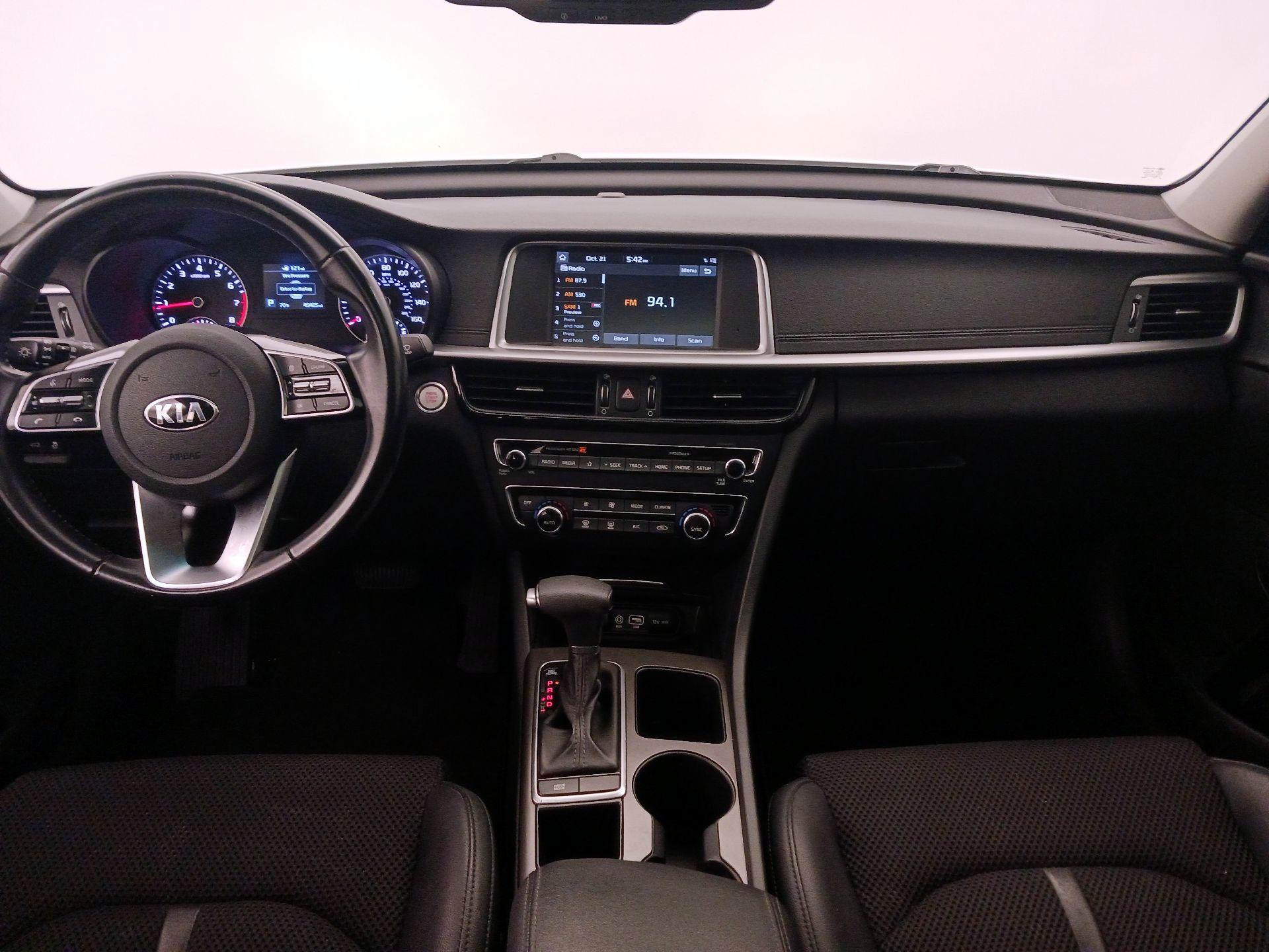 Thumbnail: 2019 Kia Optima - 9