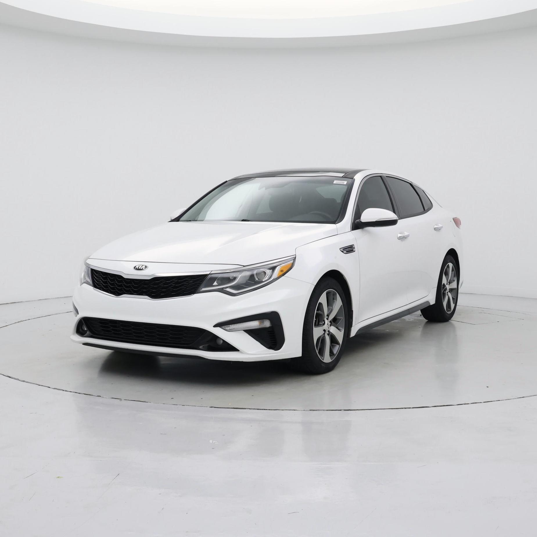 Thumbnail: 2019 Kia Optima - 4