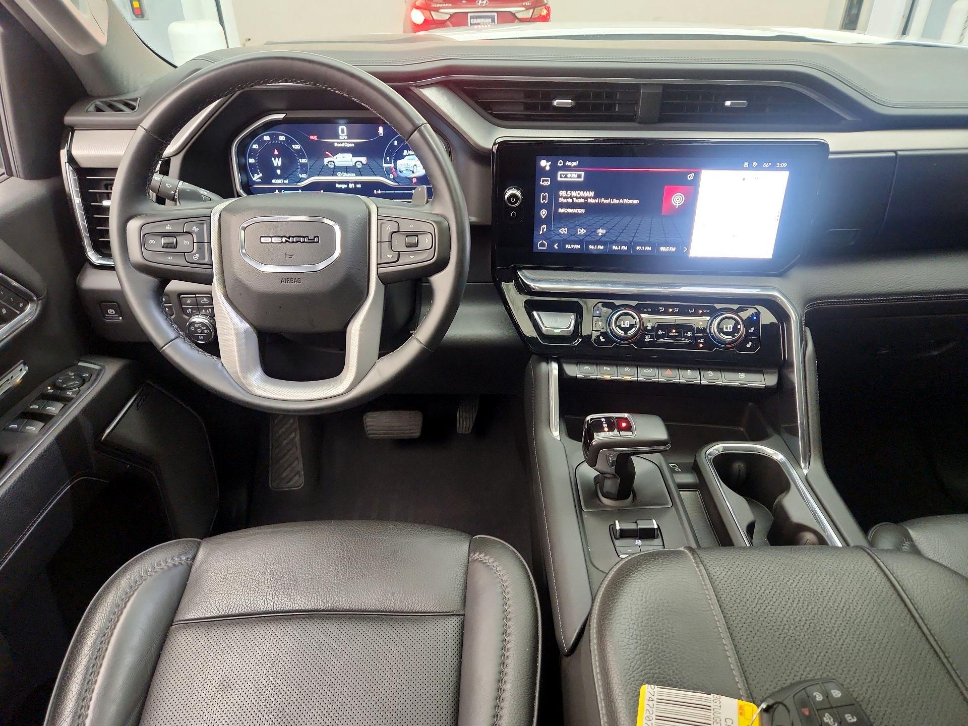 Thumbnail: 2023 GMC Sierra 1500 - 9