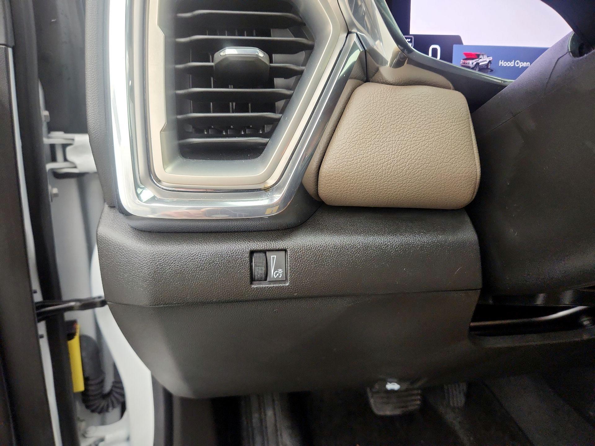 Thumbnail: 2024 GMC Canyon - 13
