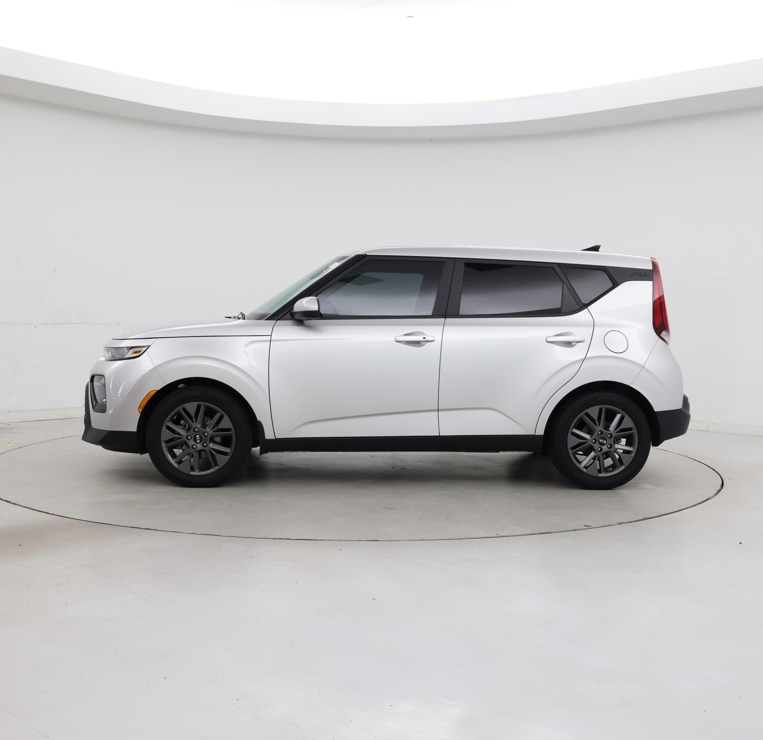 Thumbnail: 2021 Kia Soul - 3