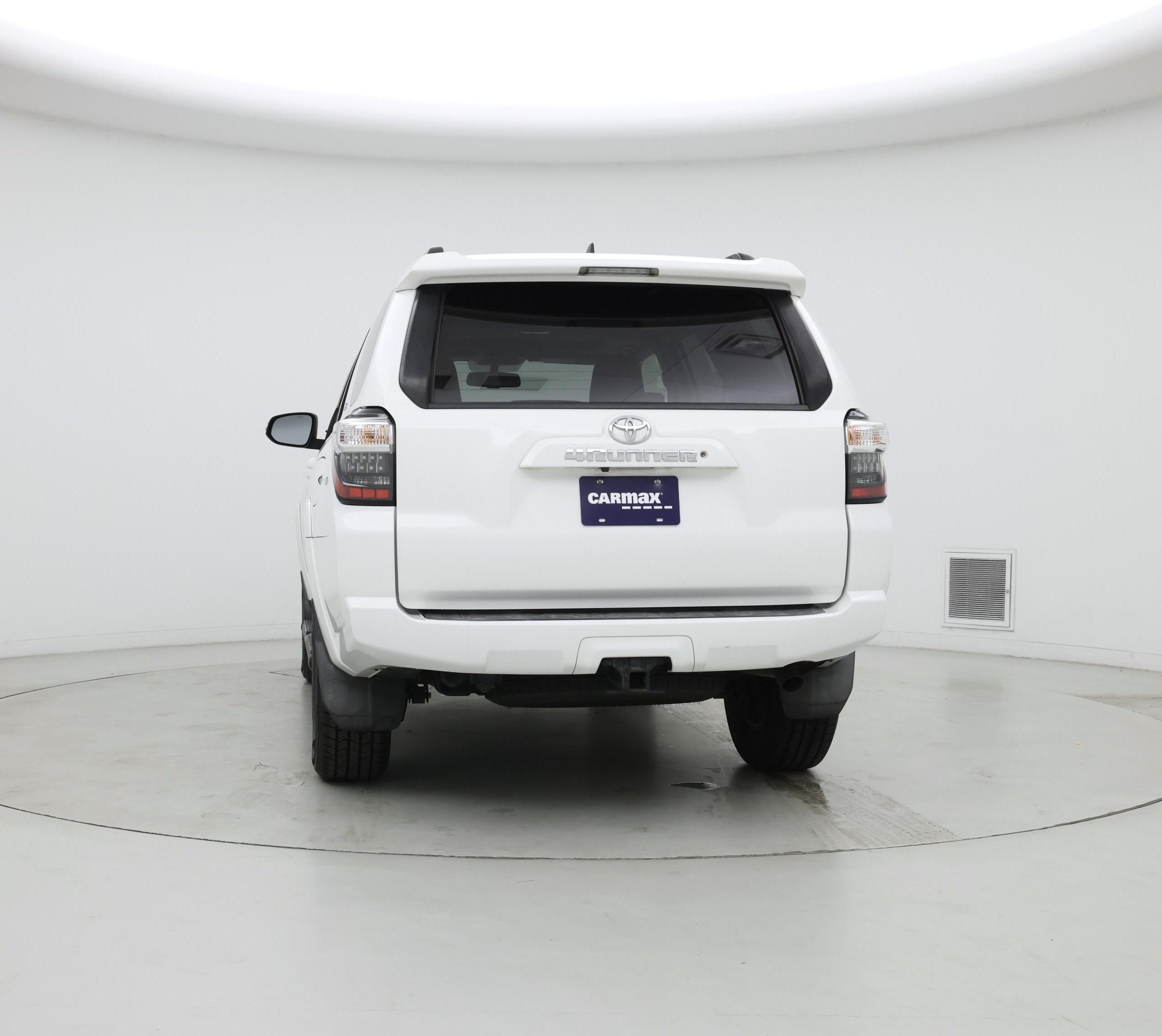 Thumbnail: 2019 Toyota 4Runner - 6