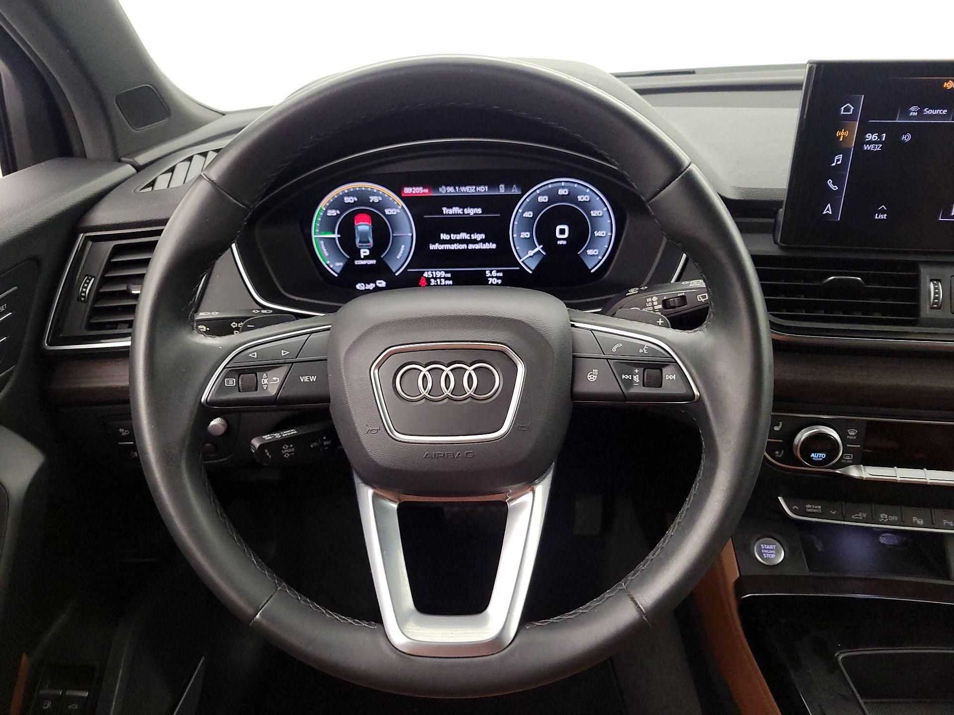 Thumbnail: 2021 Audi Q5 - 10