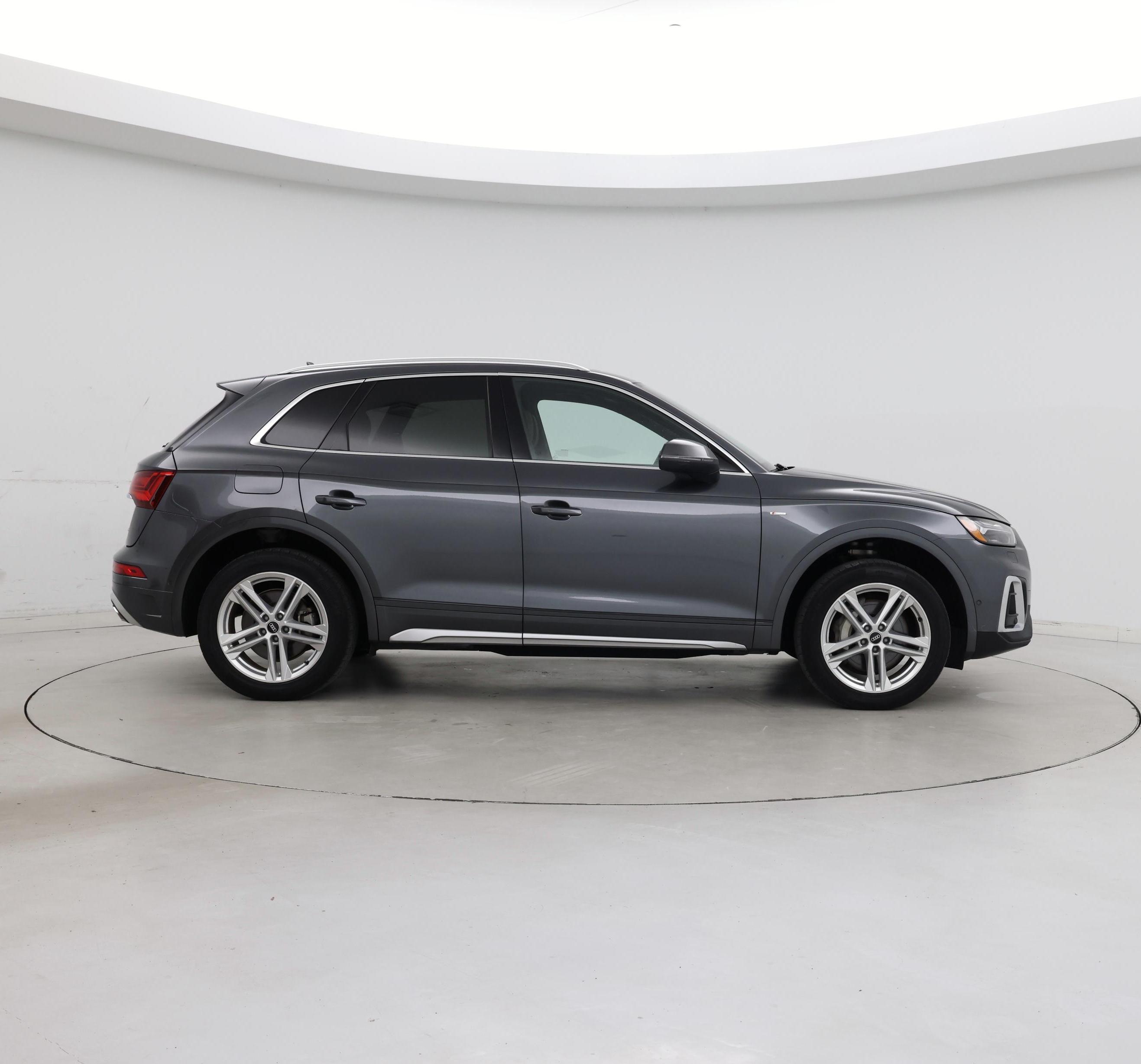 Thumbnail: 2021 Audi Q5 - 7