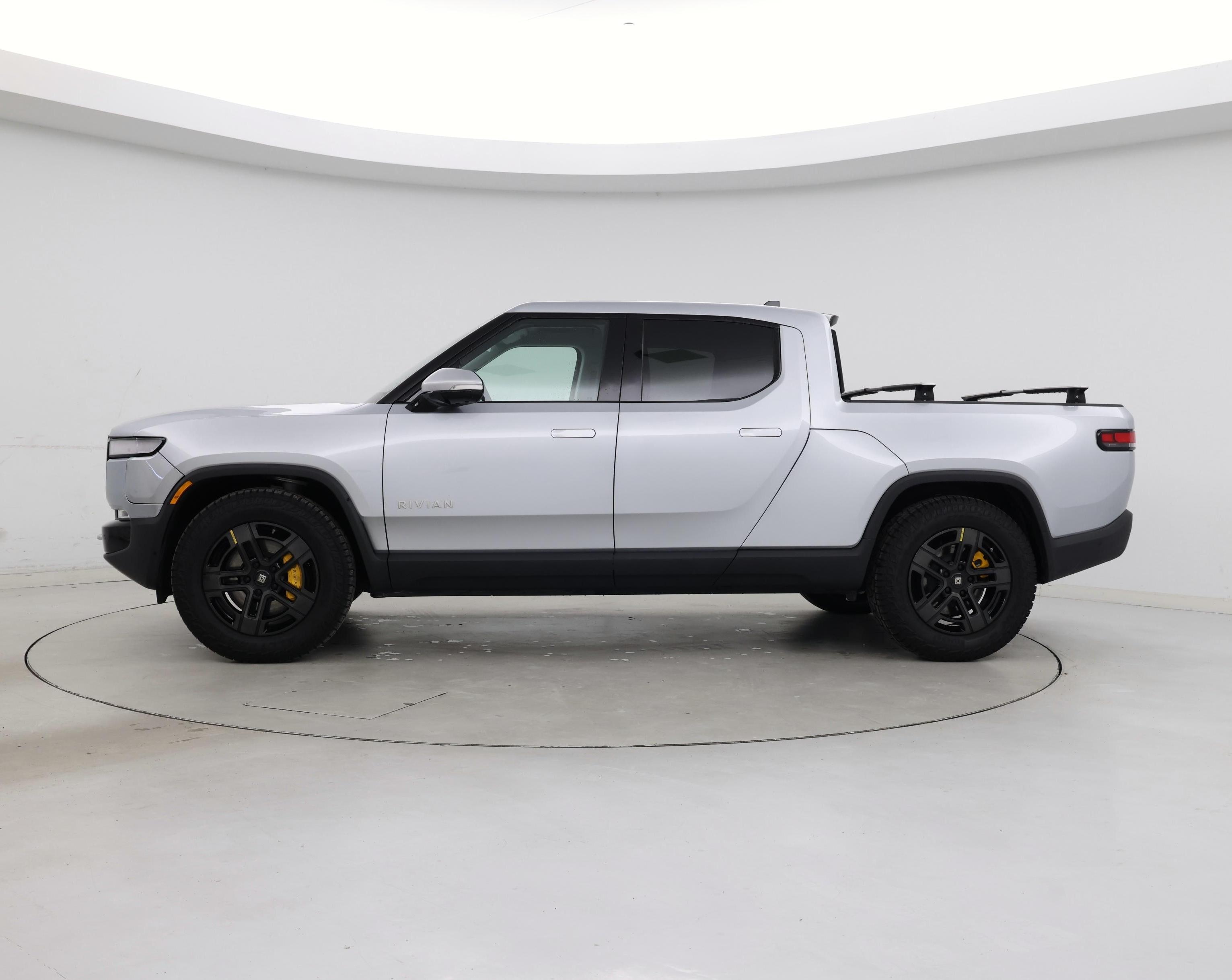 Thumbnail: 2023 Rivian R1T - 3