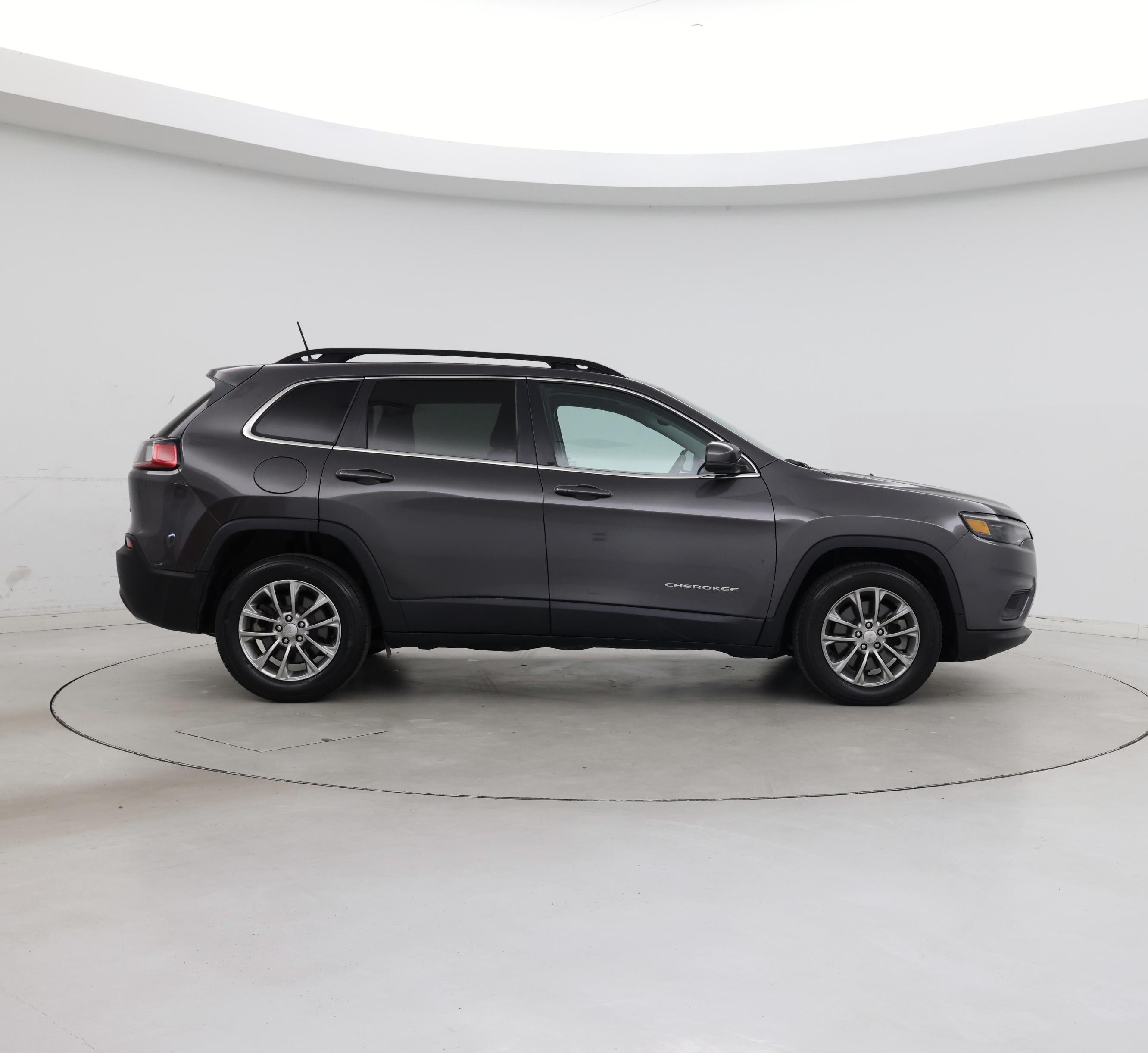 Thumbnail: 2022 Jeep Cherokee - 7