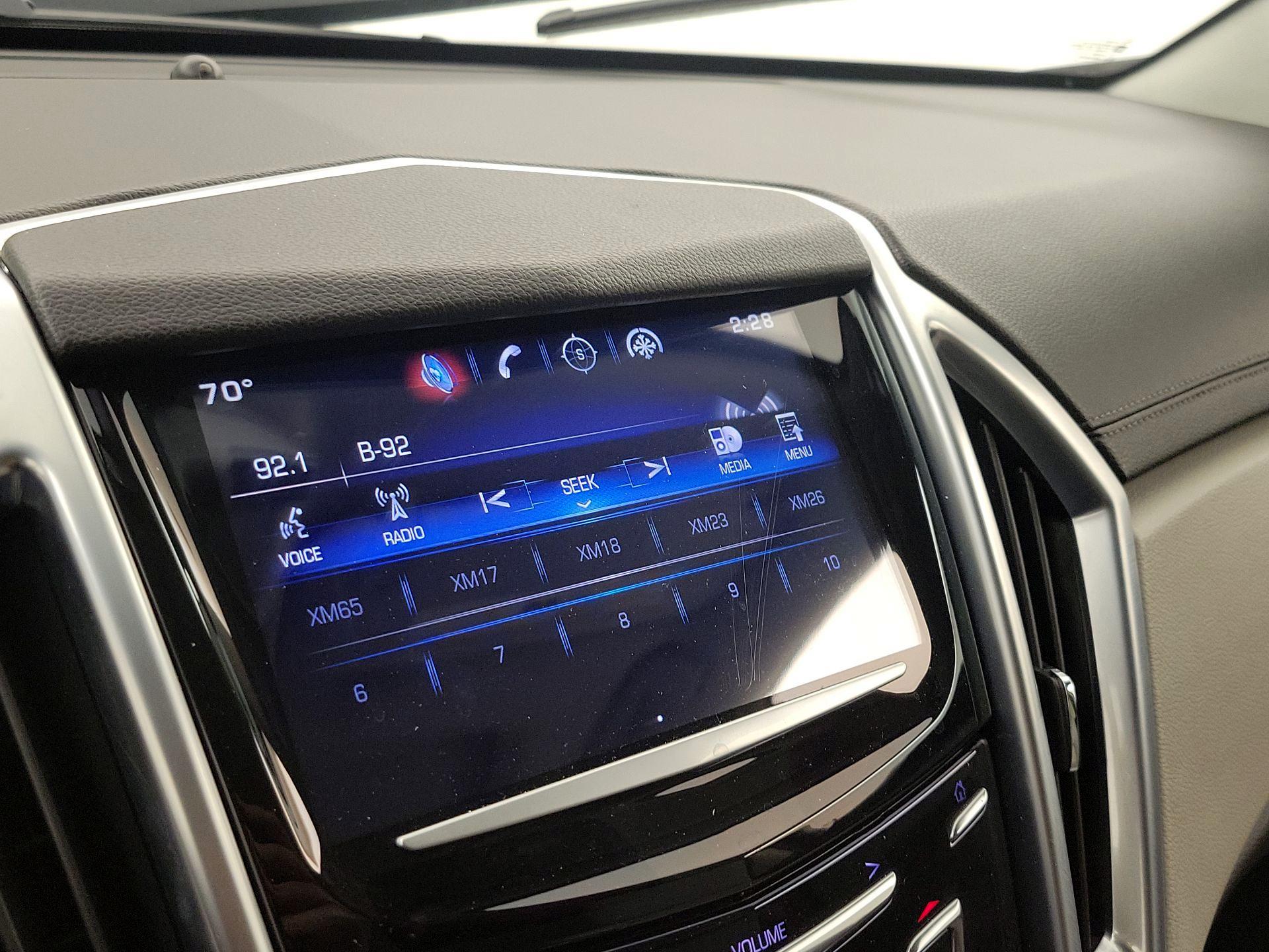 Thumbnail: 2015 Cadillac SRX - 16