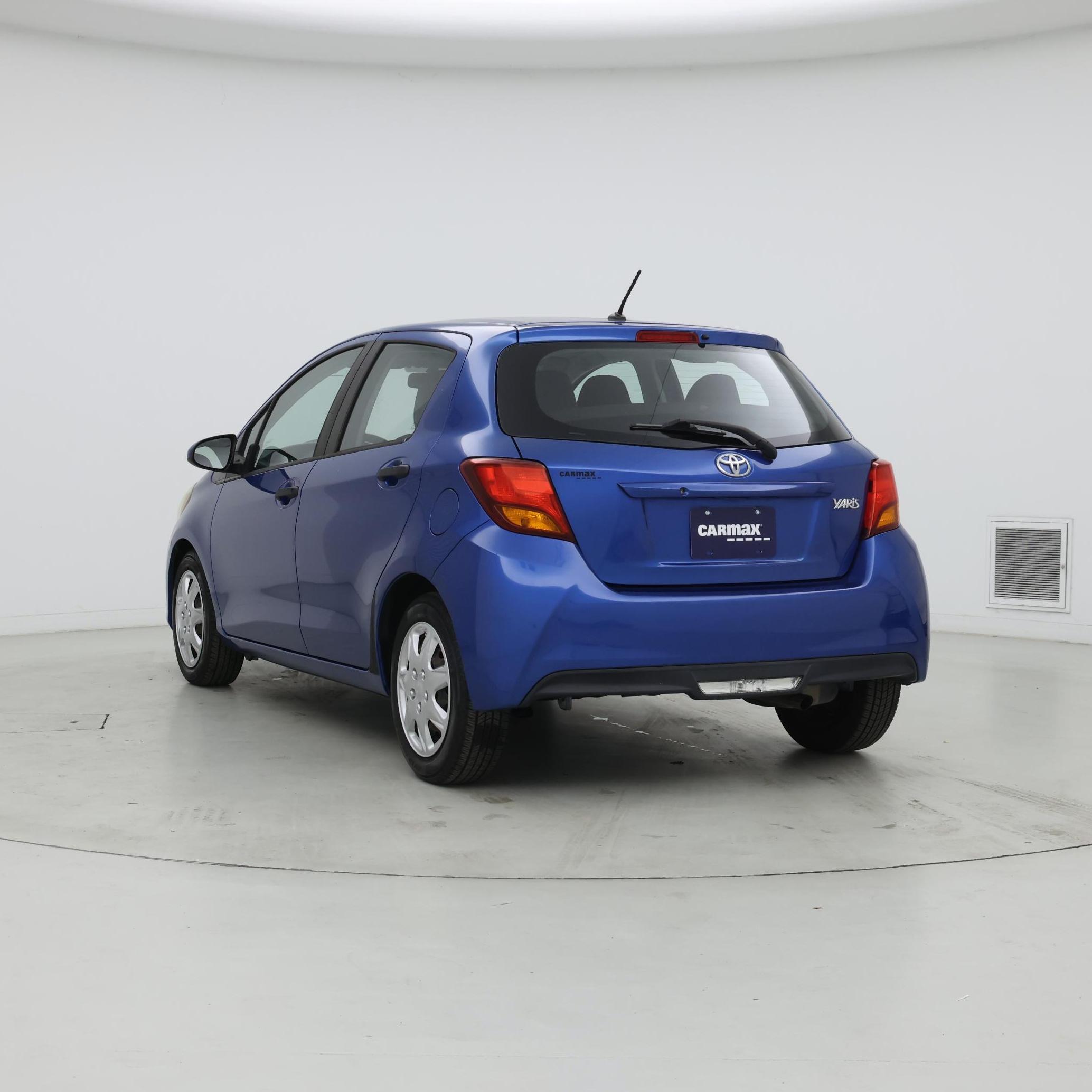 Thumbnail: 2015 Toyota Yaris - 2