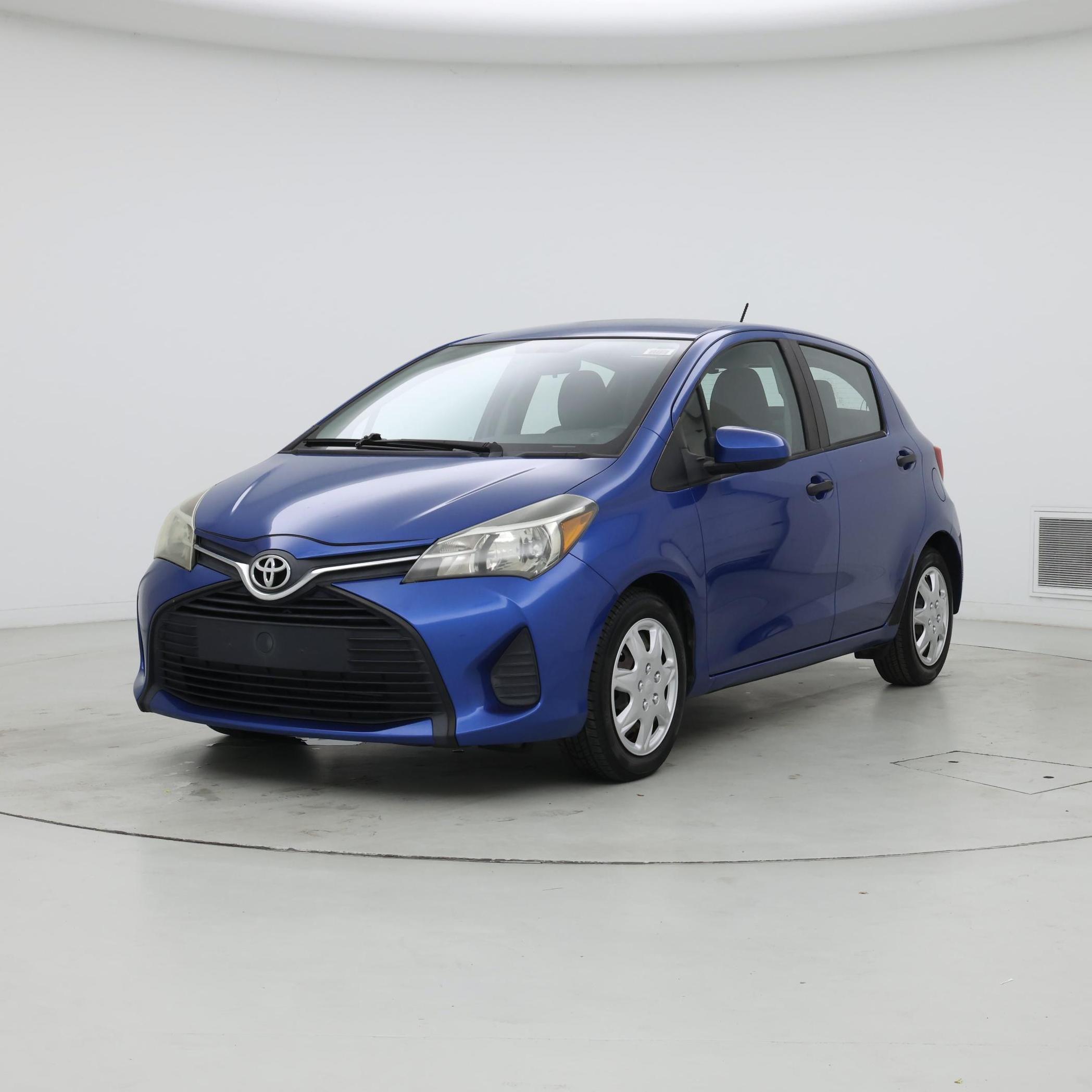 Thumbnail: 2015 Toyota Yaris - 4