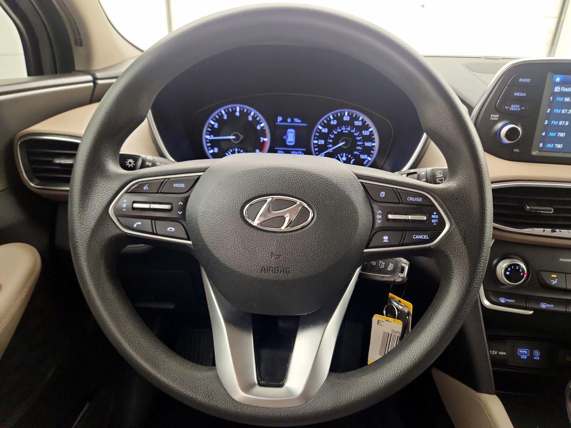 Thumbnail: 2019 Hyundai Santa Fe - 10