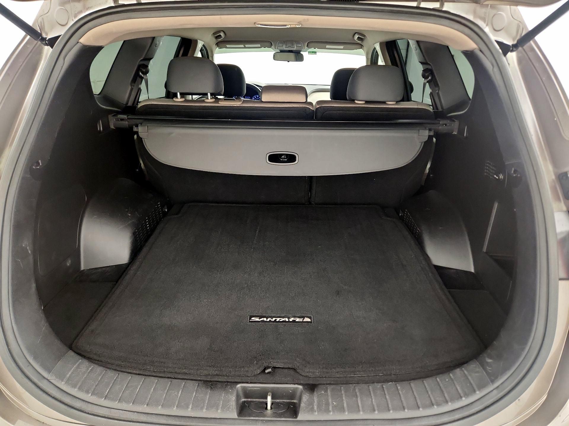 Thumbnail: 2019 Hyundai Santa Fe - 20