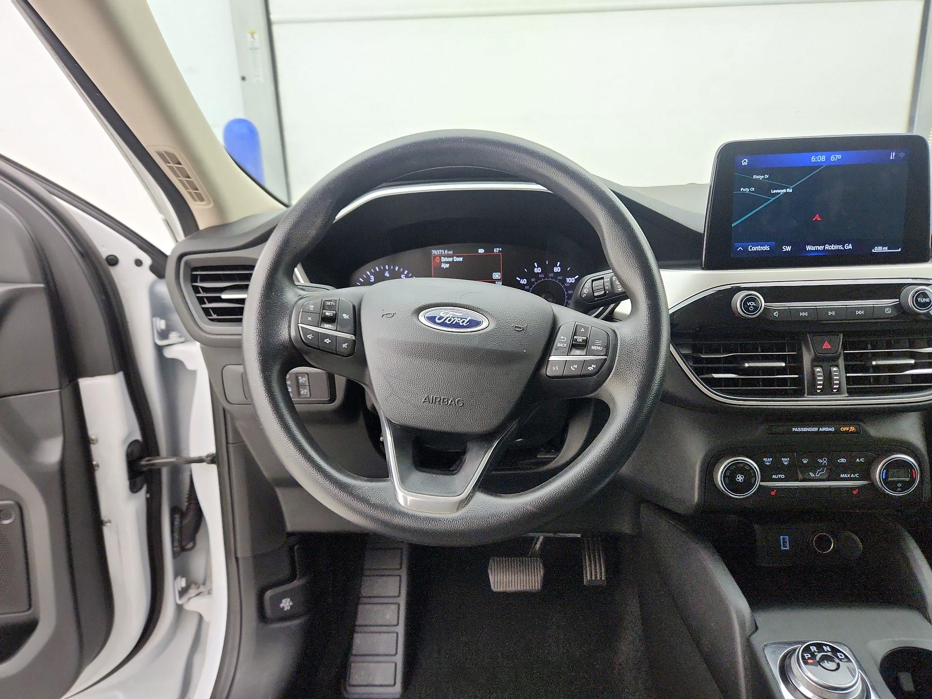 Thumbnail: 2020 Ford Escape - 10