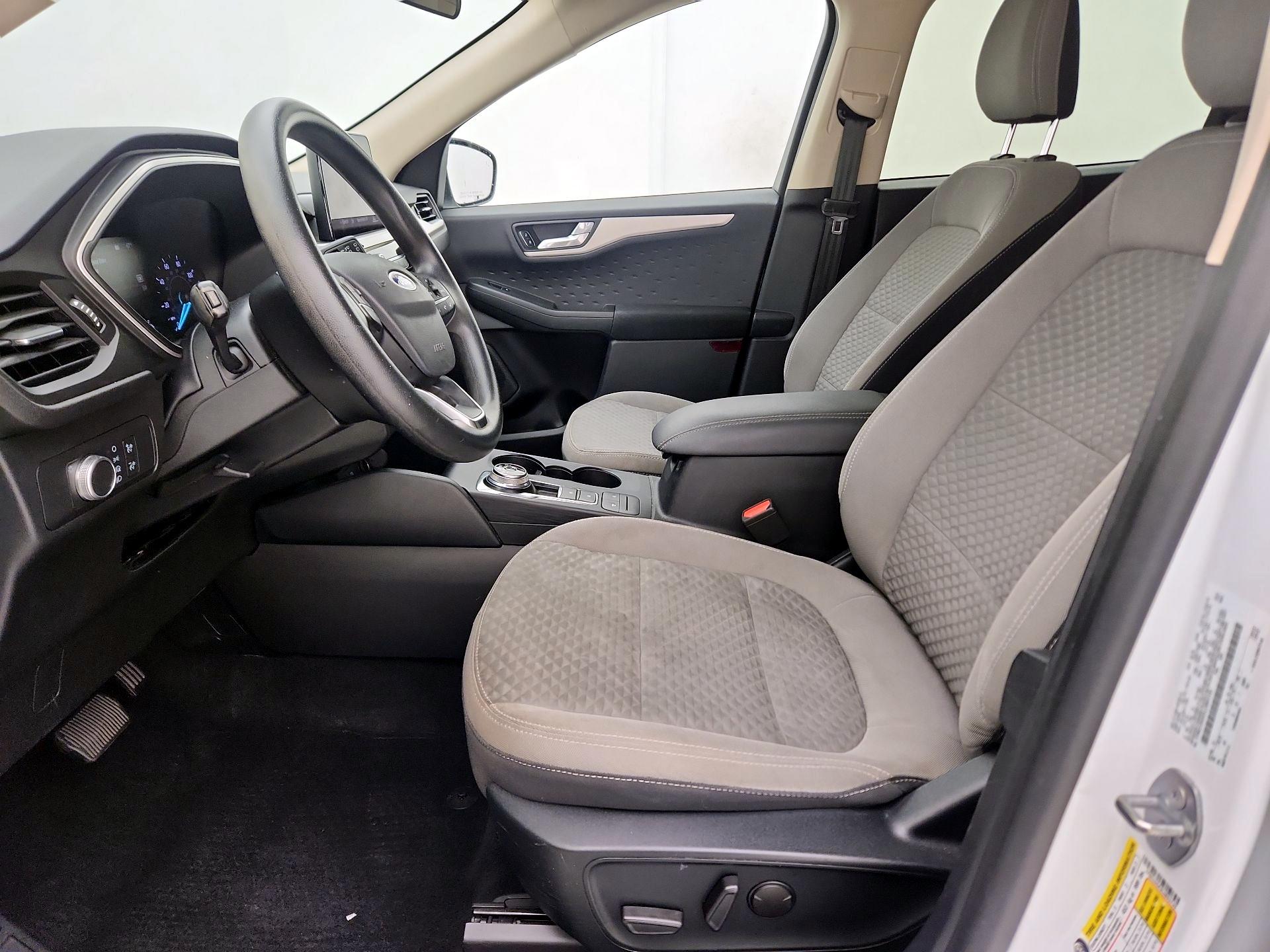 Thumbnail: 2020 Ford Escape - 11