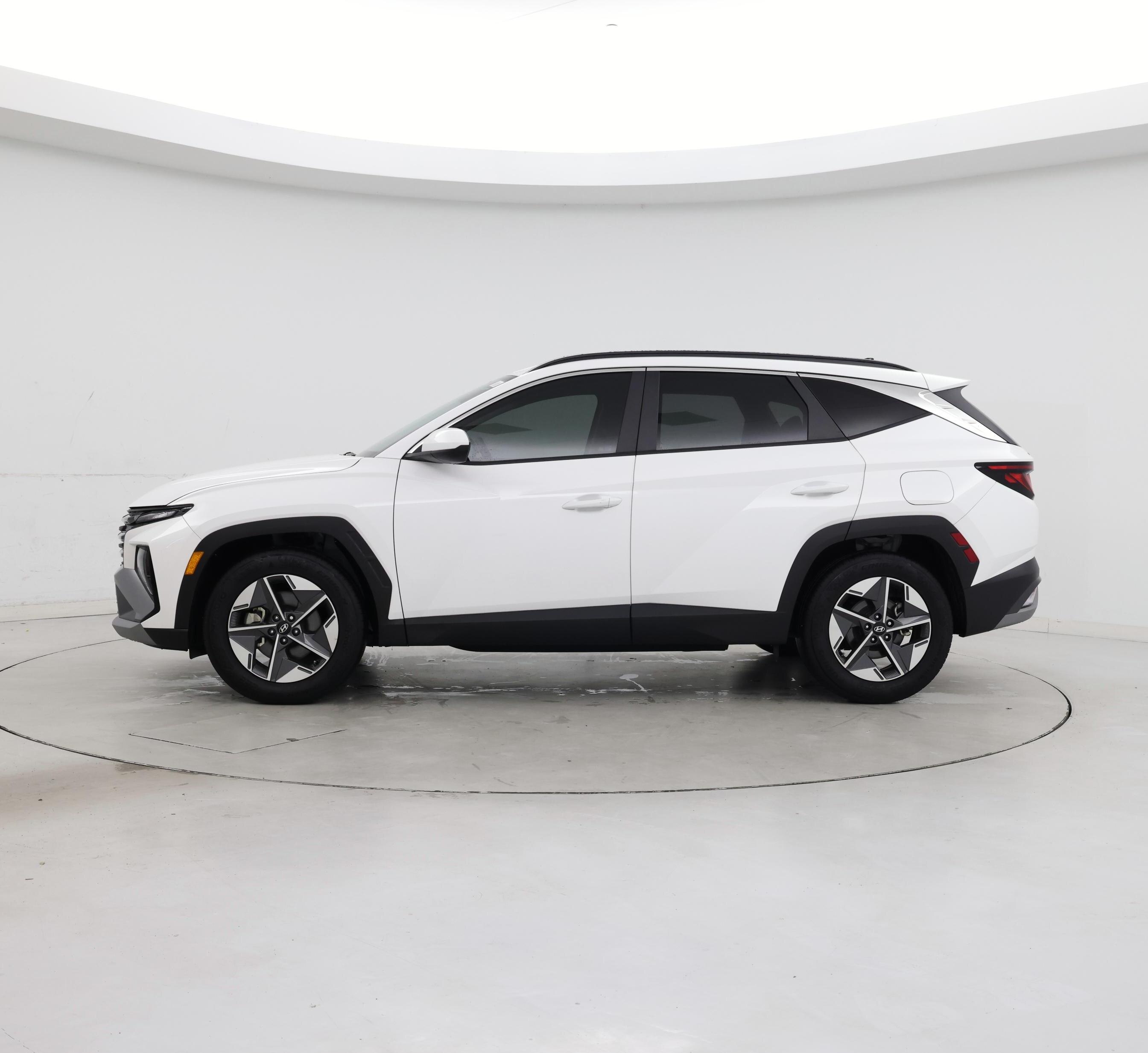 Thumbnail: 2025 Hyundai Tucson - 3