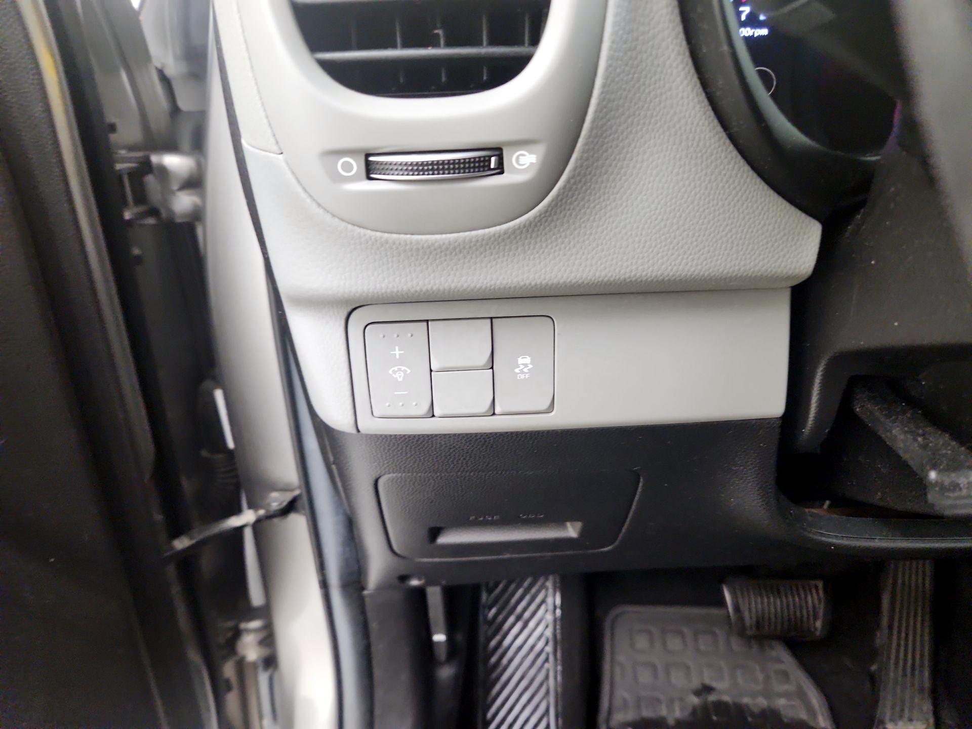 Thumbnail: 2014 Kia Soul - 13