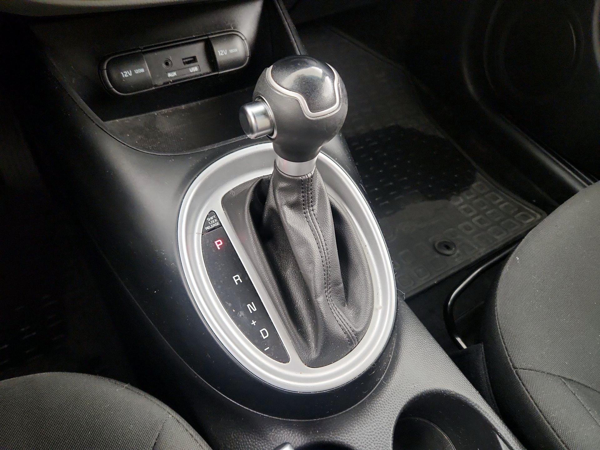 Thumbnail: 2014 Kia Soul - 16
