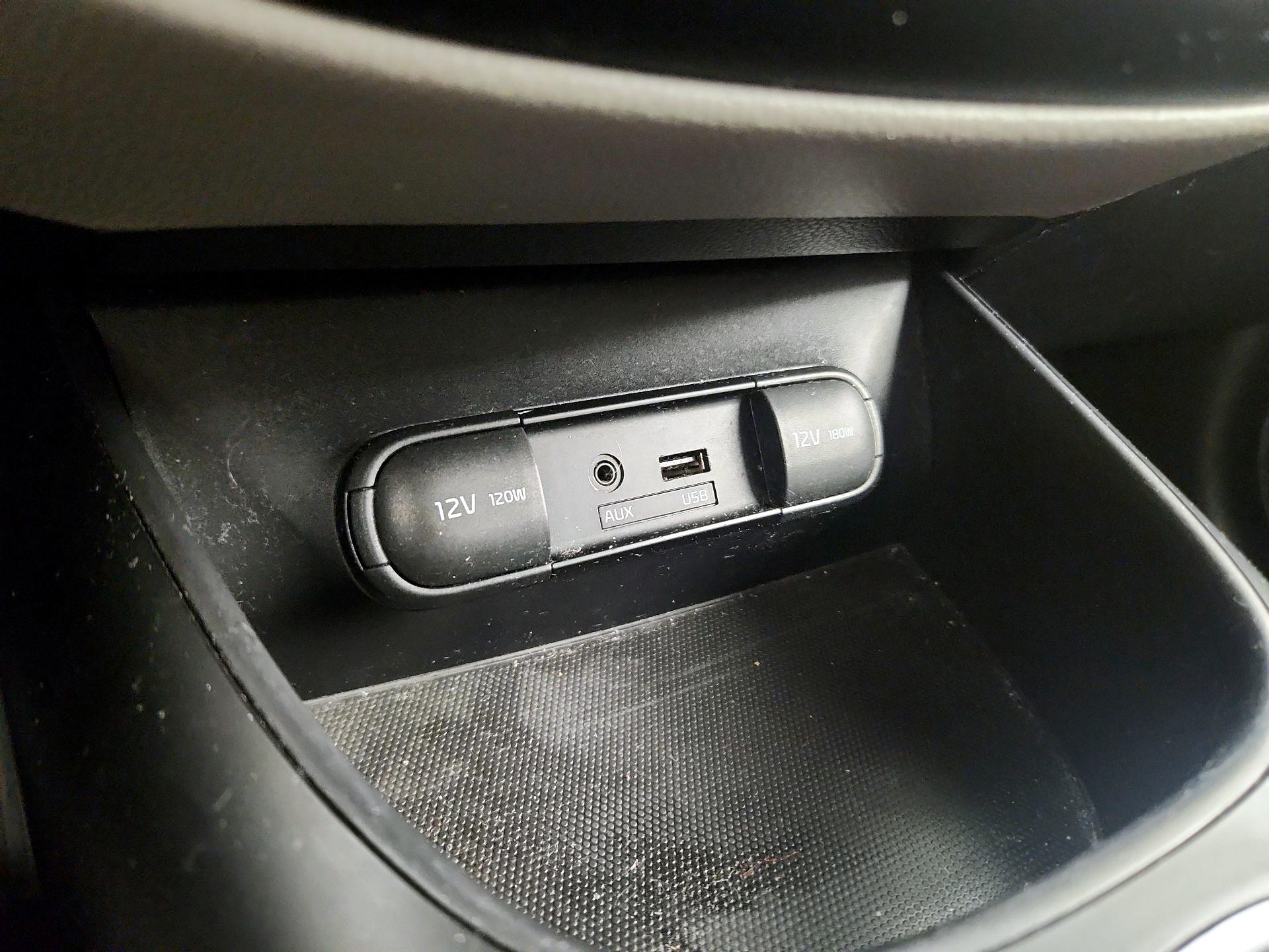 Thumbnail: 2014 Kia Soul - 17