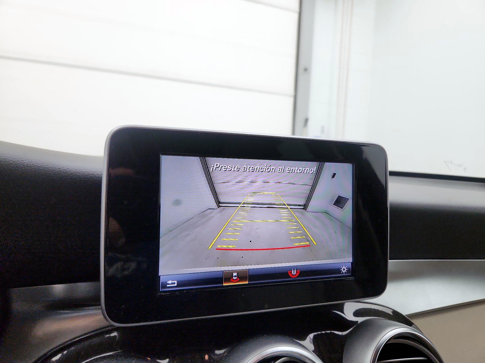 Thumbnail: 2017 Mercedes-Benz GLC - 14