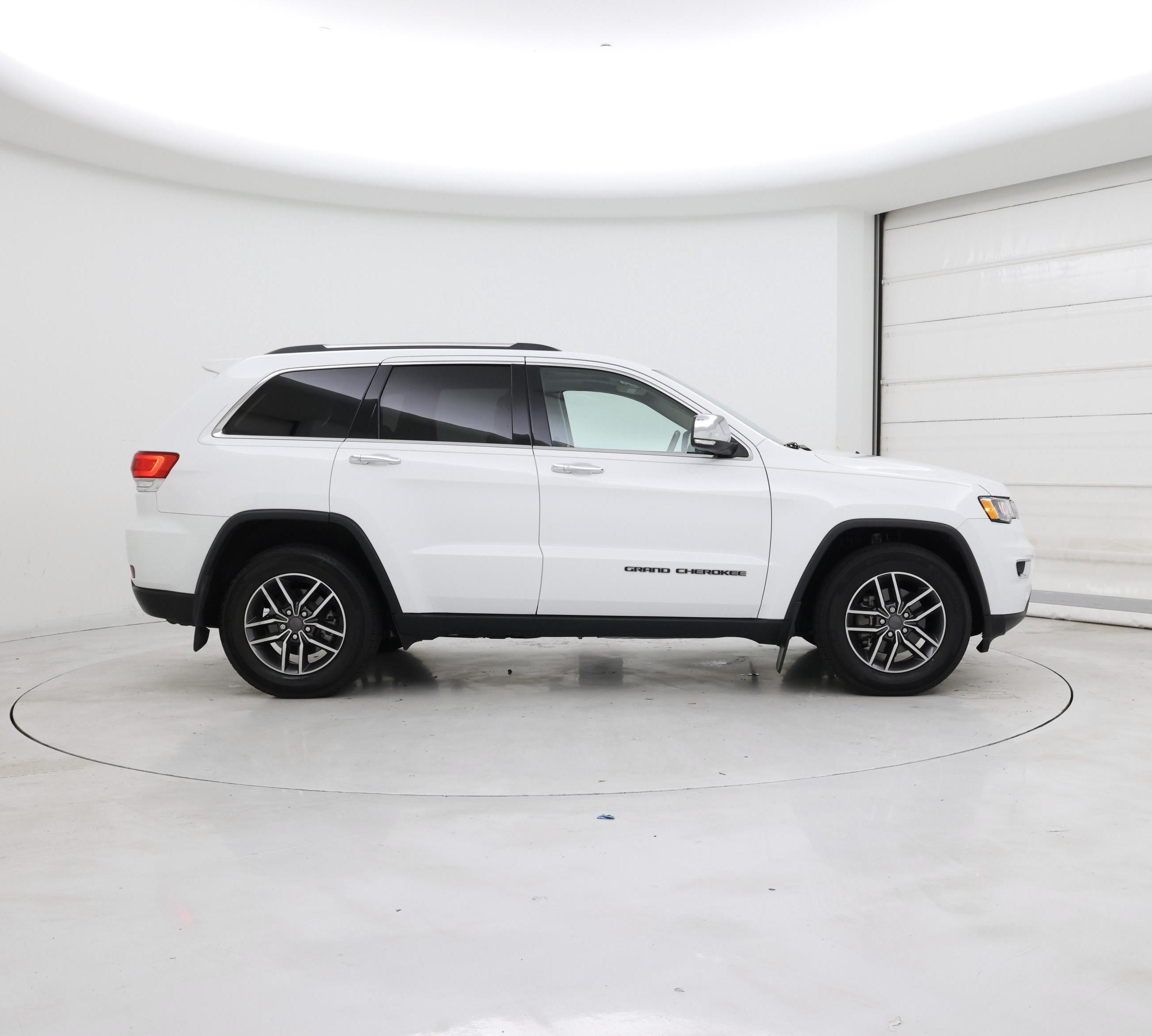 Thumbnail: 2019 Jeep Grand Cherokee - 7