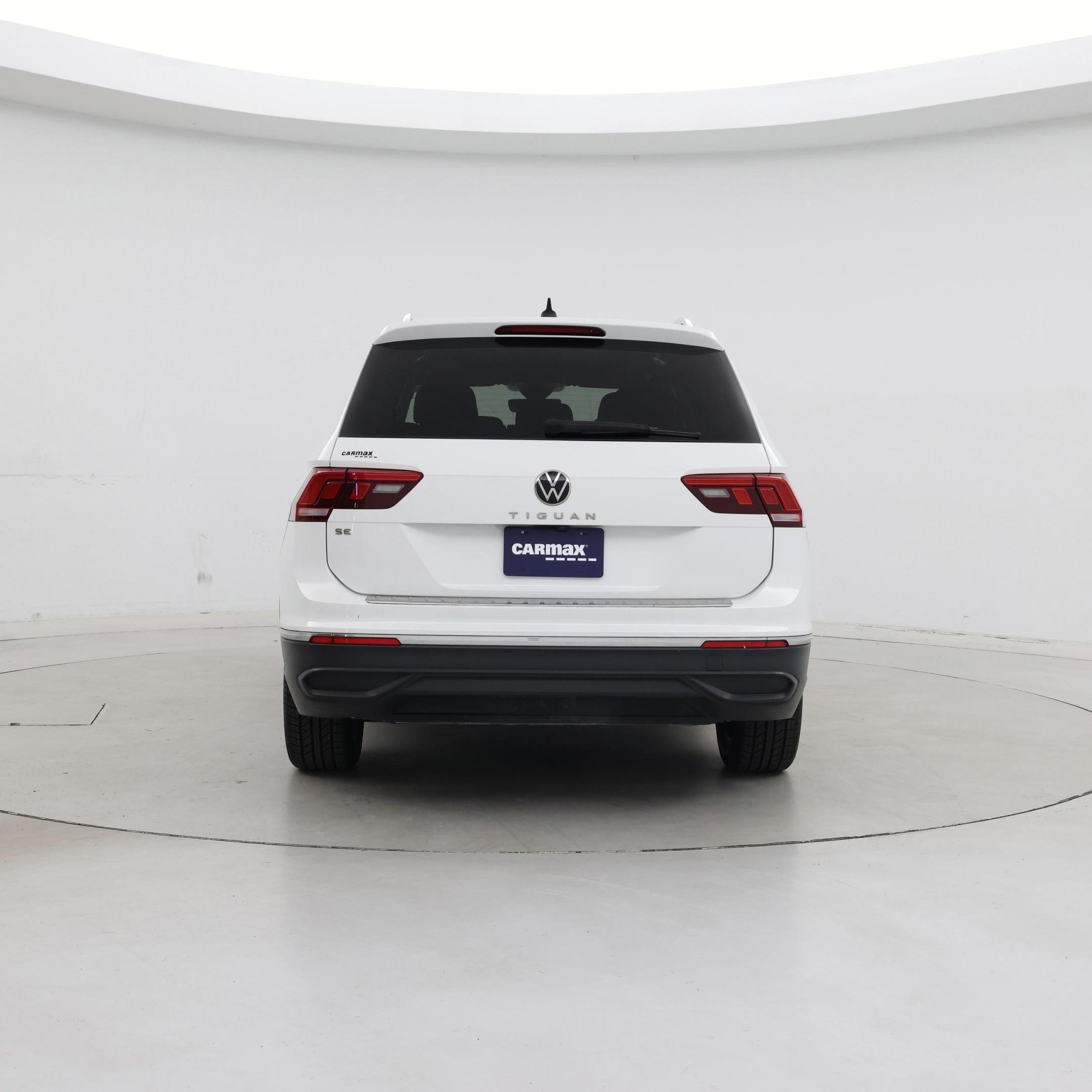Thumbnail: 2022 Volkswagen Tiguan - 6
