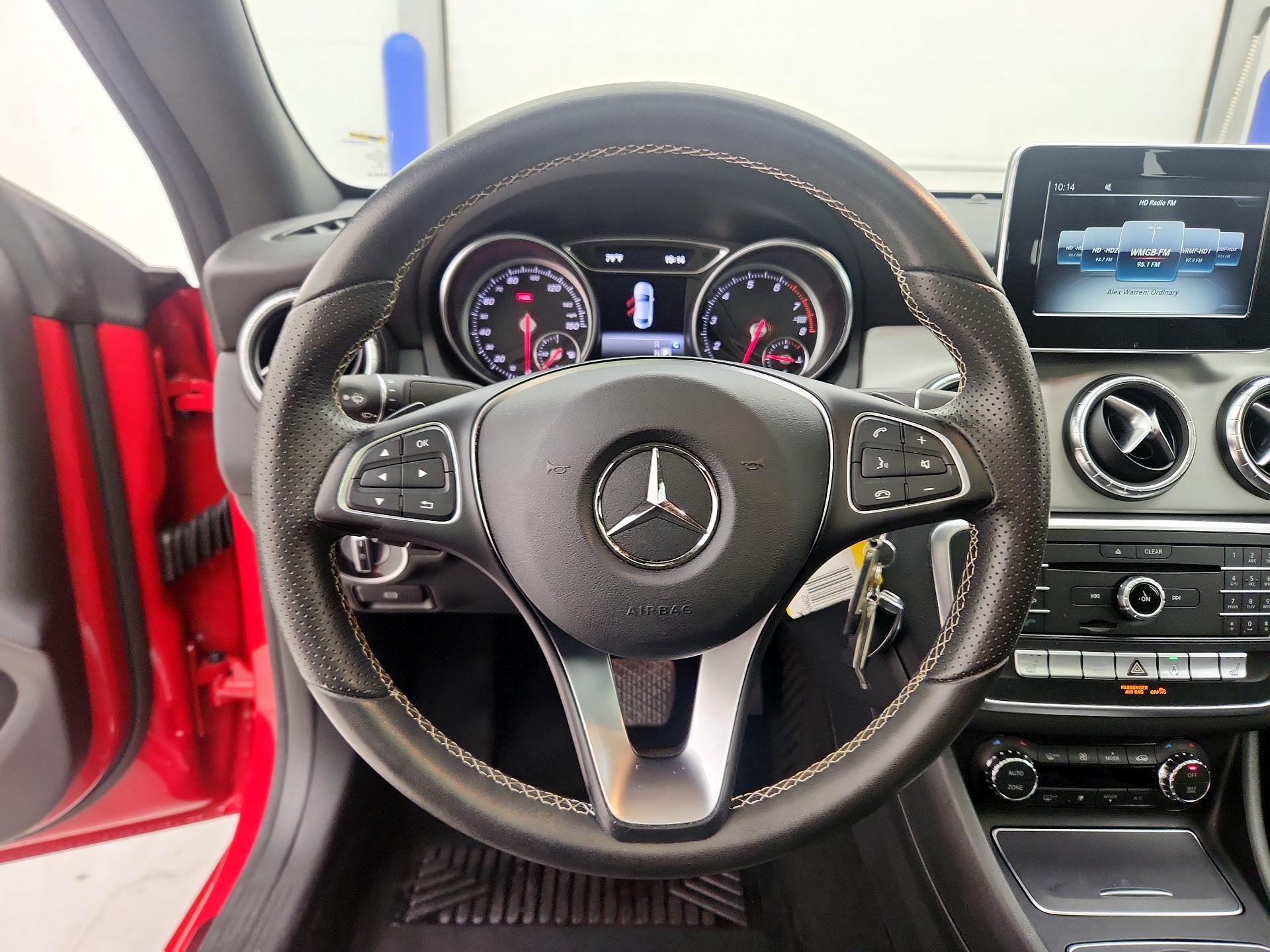 Thumbnail: 2017 Mercedes-Benz CLA - 10